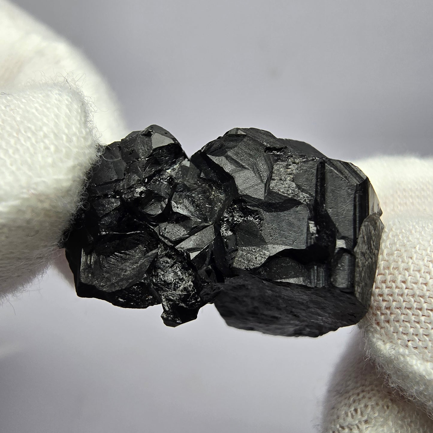 Schörl Turmalin mit Hyalit Stufe schwarz glänzend Erongo, Namibia 27*18*17mm