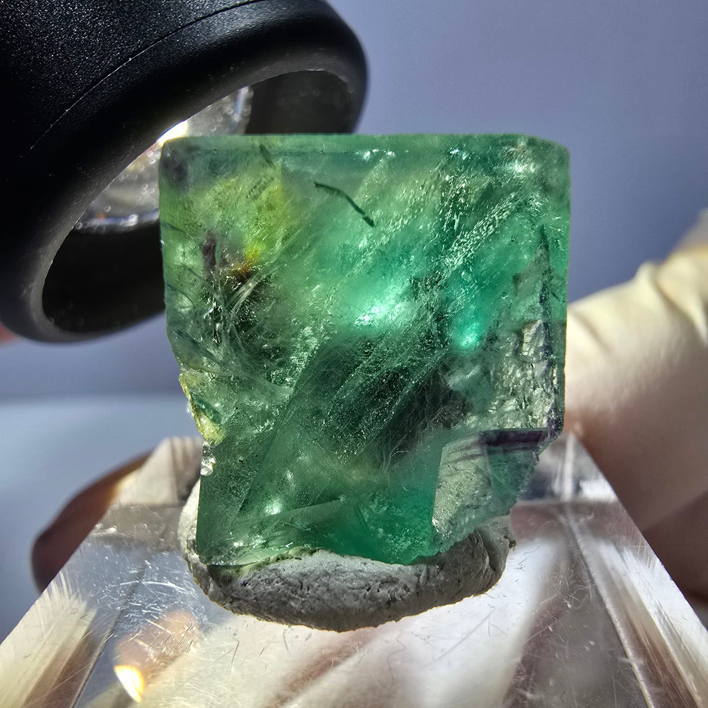 Klarer Phantom Fluorit Würfel, grün lila Okorusu, Namibia 18*16*17mm