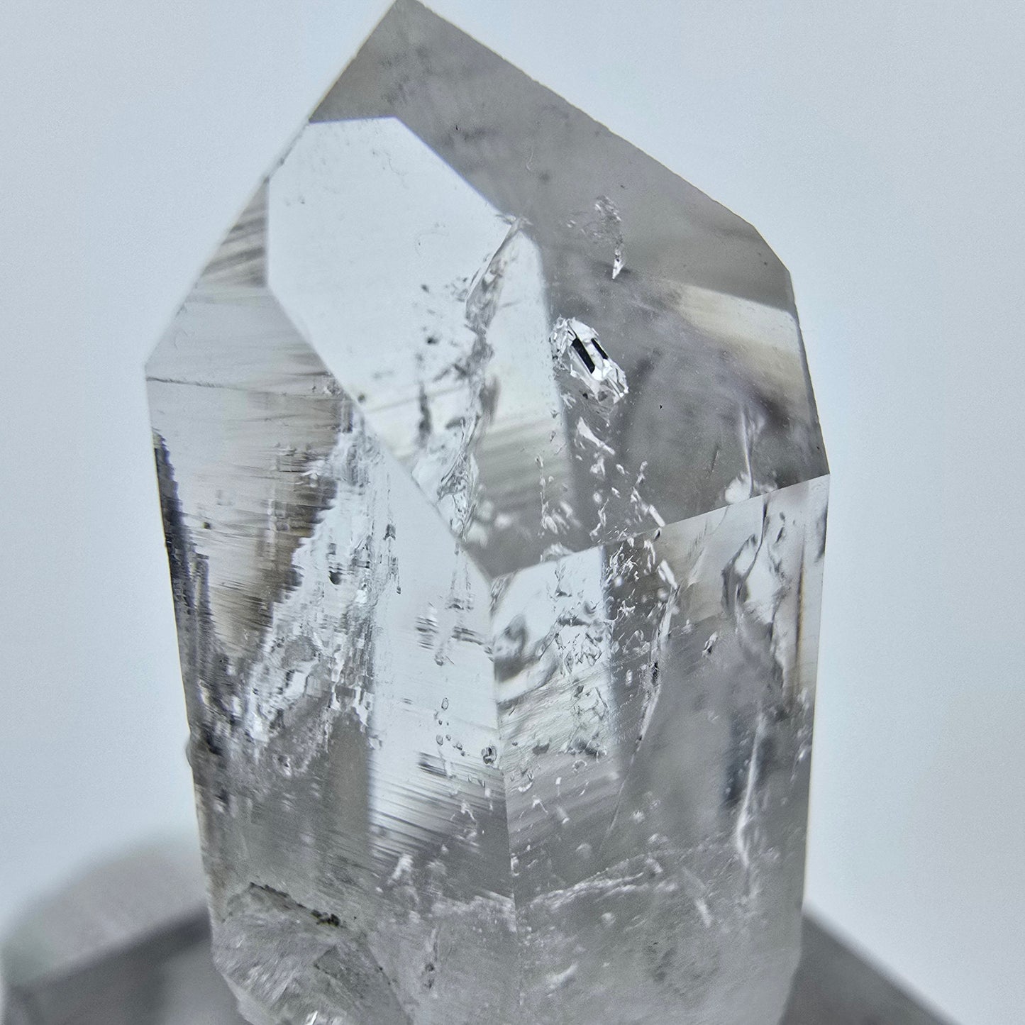 Enhydro Lemurian Phantom Quarz Spitze Streep Mine, Goboboseb, Namibia 34*17*16mm