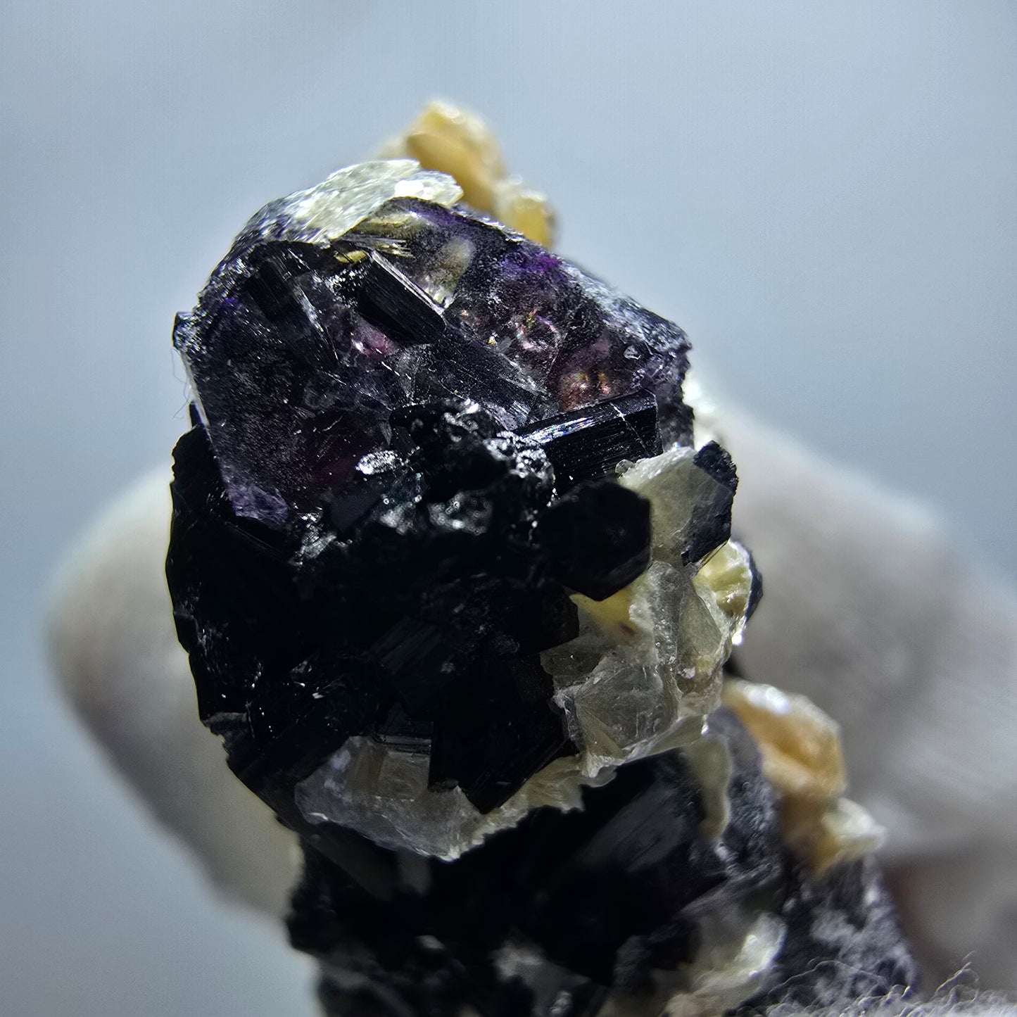 Colorful Phantom Fluorite Cubes Muscovite Schorl Tourmaline Erongo, Namibia 39*26*21mm