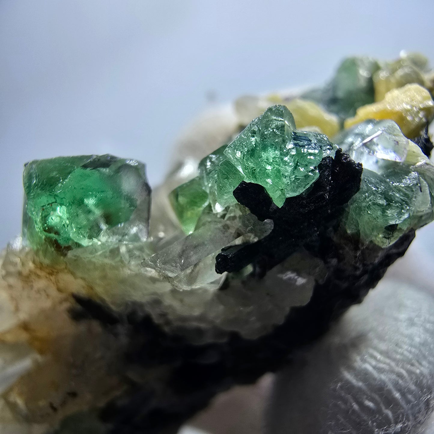 Phantom Fluorit, Rauchquarz, Schörl Turmalin, Muskovit Erongo Namibia 53*43*18mm