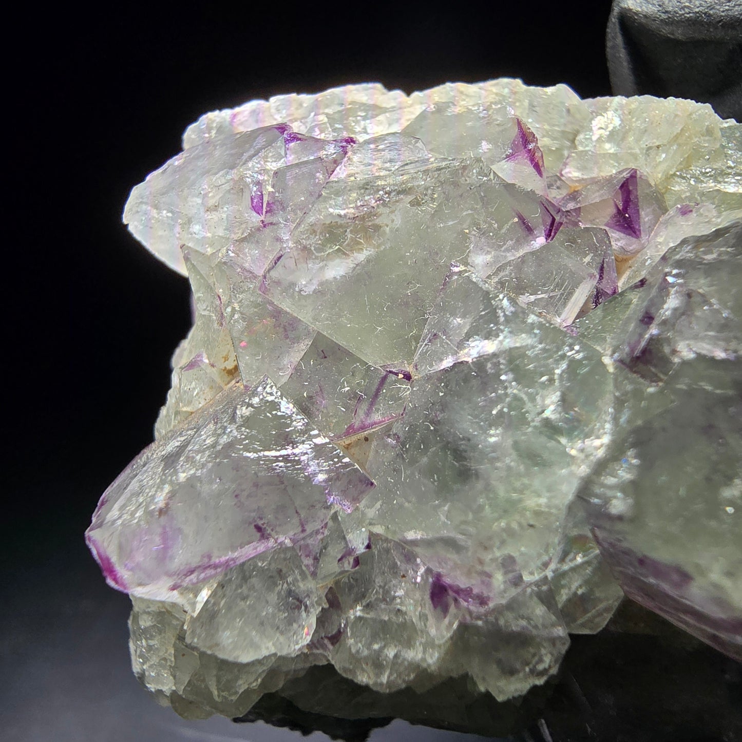 Zonare Fluorite Cube Tier Violet Vert Okorusu, Namibie 44*41*19mm Collection