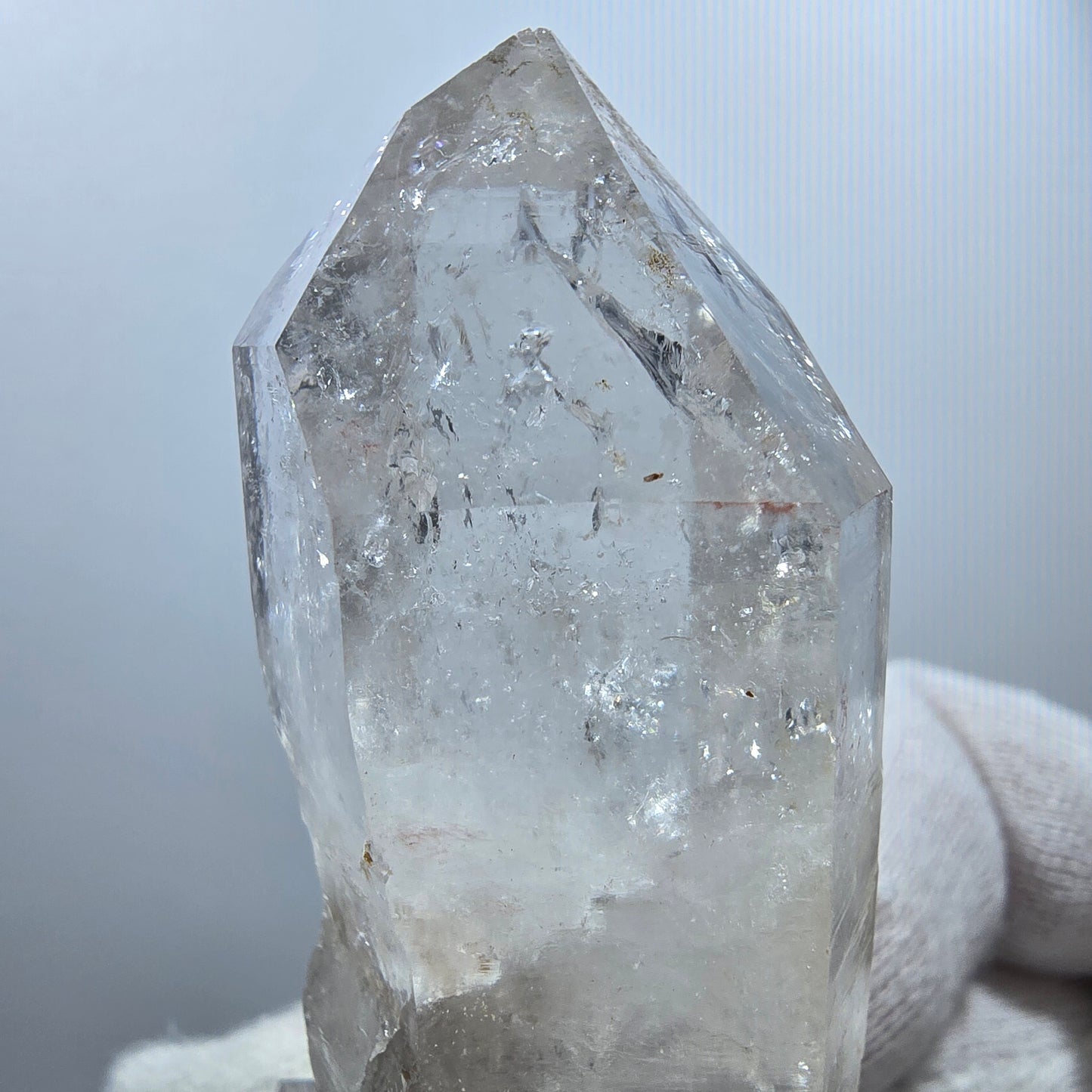 Sceptre DT en quartz fumé fantôme Enhydro, poche en calcite Valentine Goboboseb Namibie 60 x 27 x 22 mm