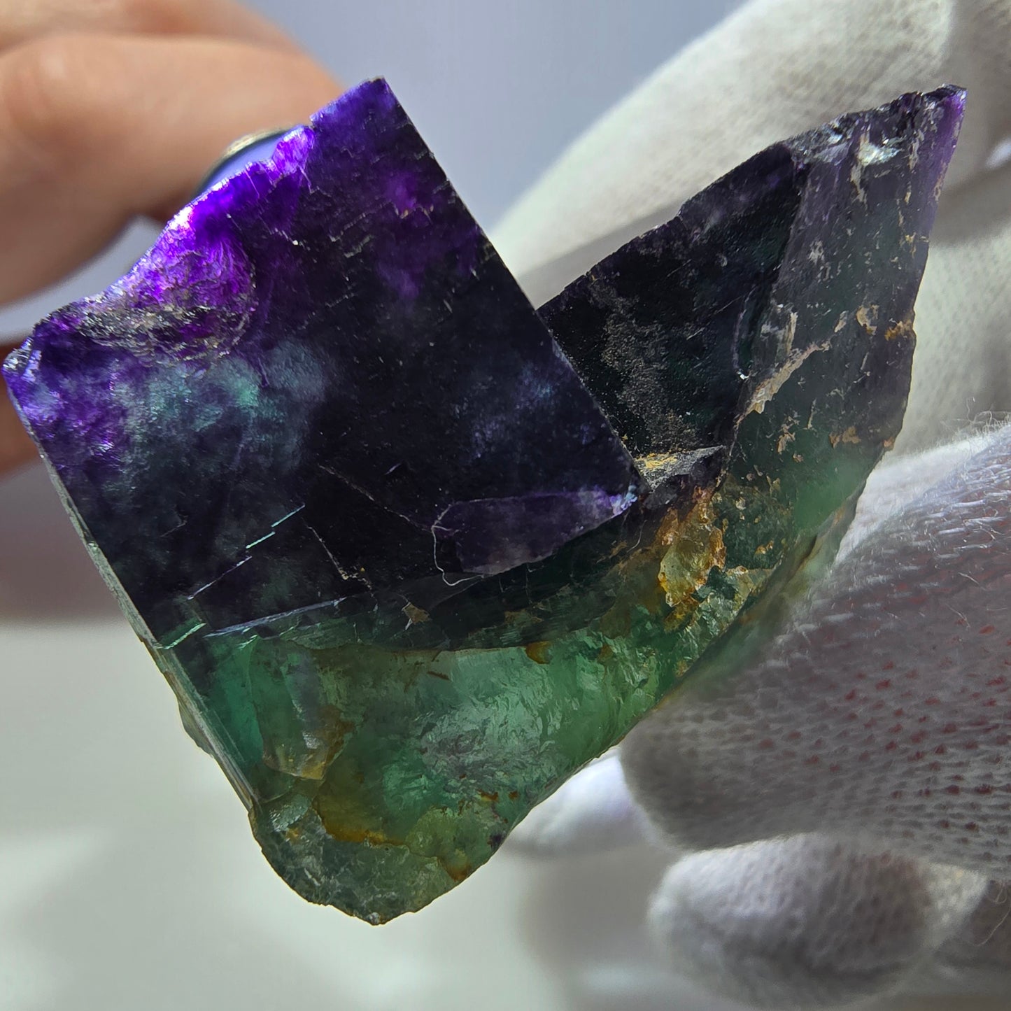 Spécimen de cube de fluorite fantôme transparente, vert-violet zonal, Okorusu, Namibie, 42 x 28 x 24 mm