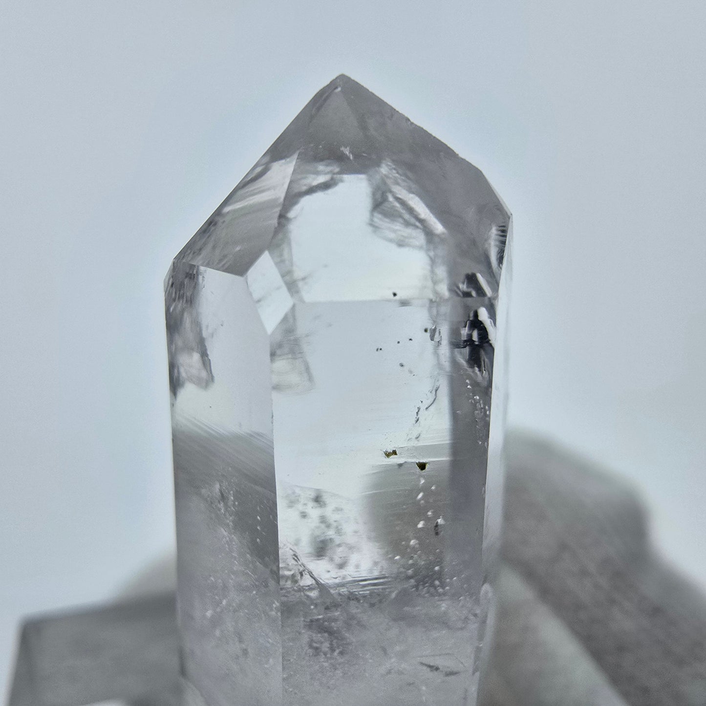 Klare Phantom Amethyst Spitze Streep Mine, Goboboseb, Namibia 28*13*10mm