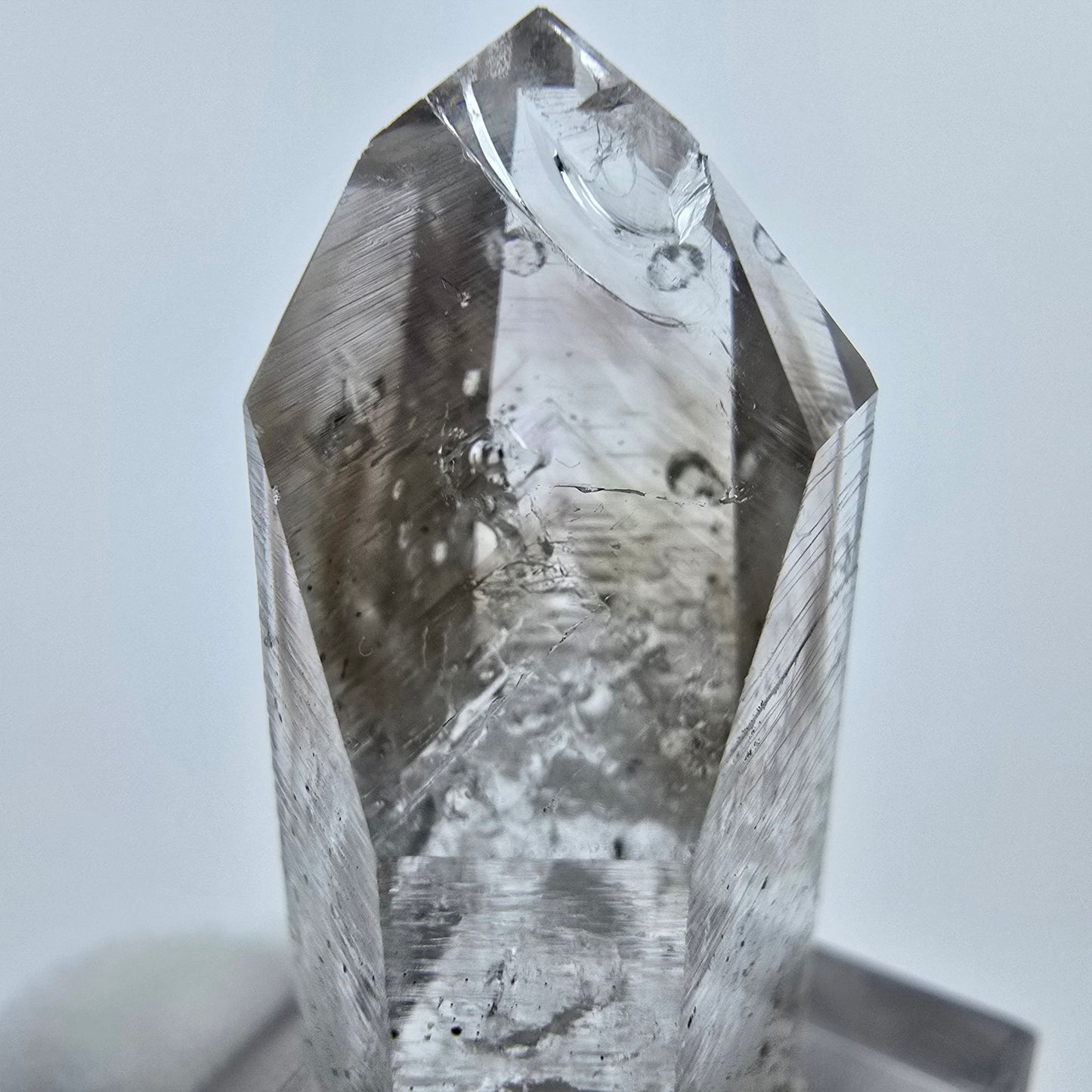 Enhydro Phantom Quarz, Analcim 2x Blase Streep Mine Goboboseb Namibia 40*20*13mm
