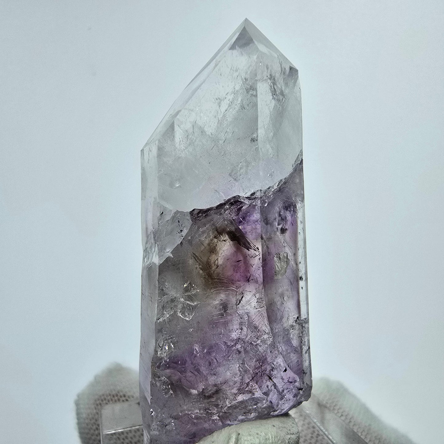Phantom Amethyst Prehnit Hämatit Kristall Streep Mine Gobobo. Namibia 48*19*14mm
