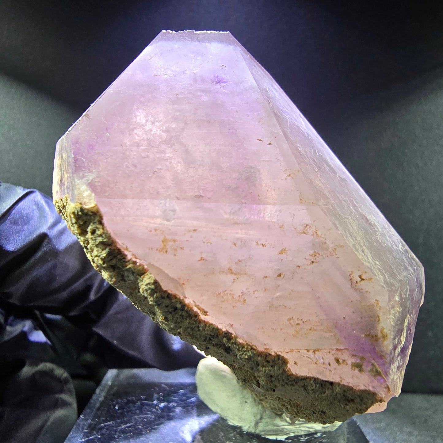 Große Phantom Amethyst Stufe 56*51*54mm Brandberg, Namibia Mineraliensammlung