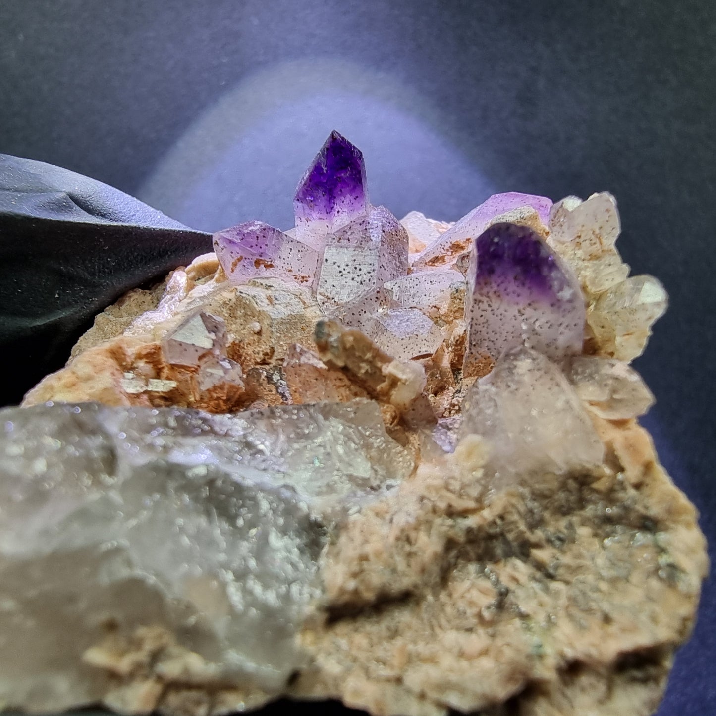 Seltene Brandberg Amethyst Stufe lila 44*42*27mm Brandberg, Namibia Sammlung