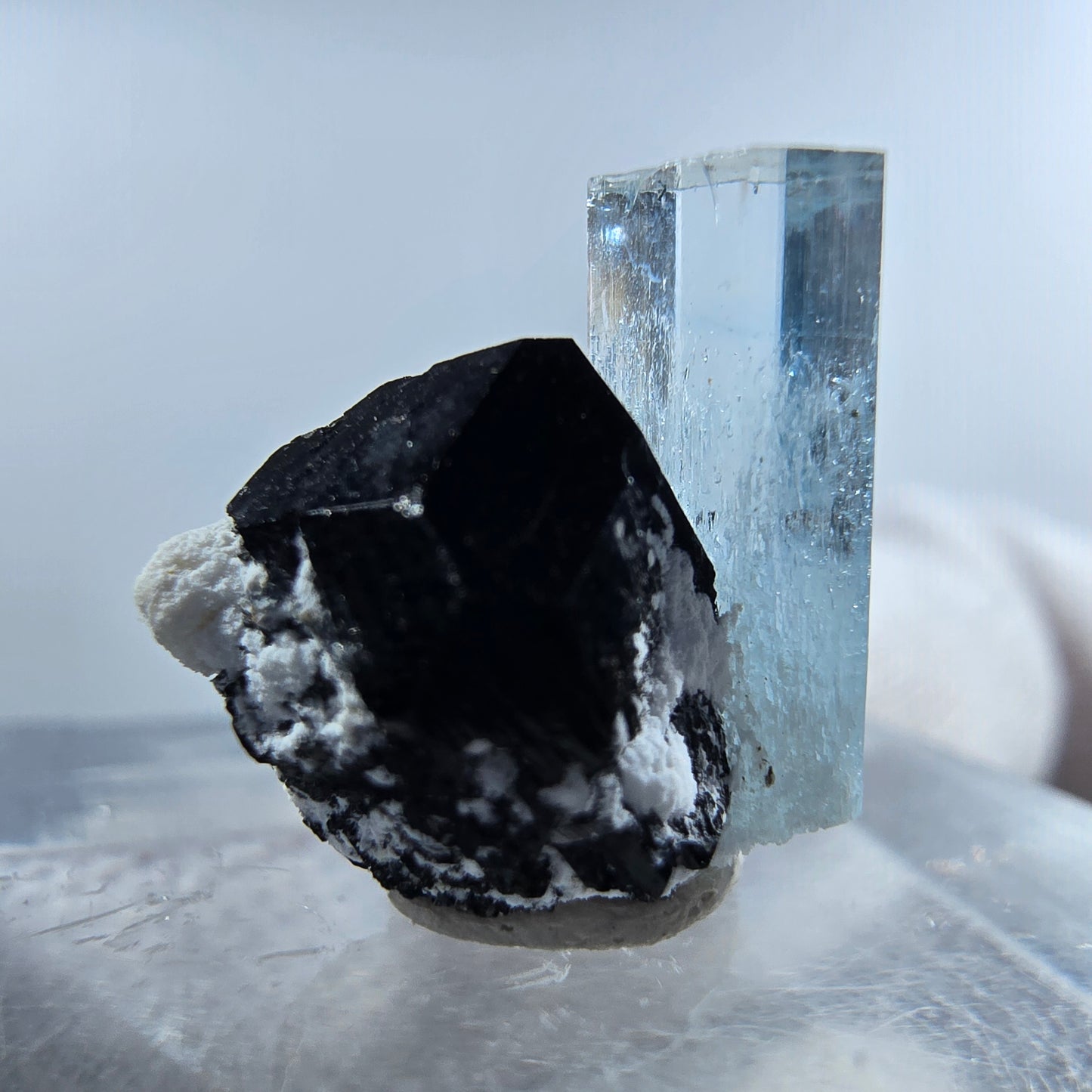 Aigue-marine Setlene, tourmaline Schörl stade Erongo, Namibie 13*14*10mm