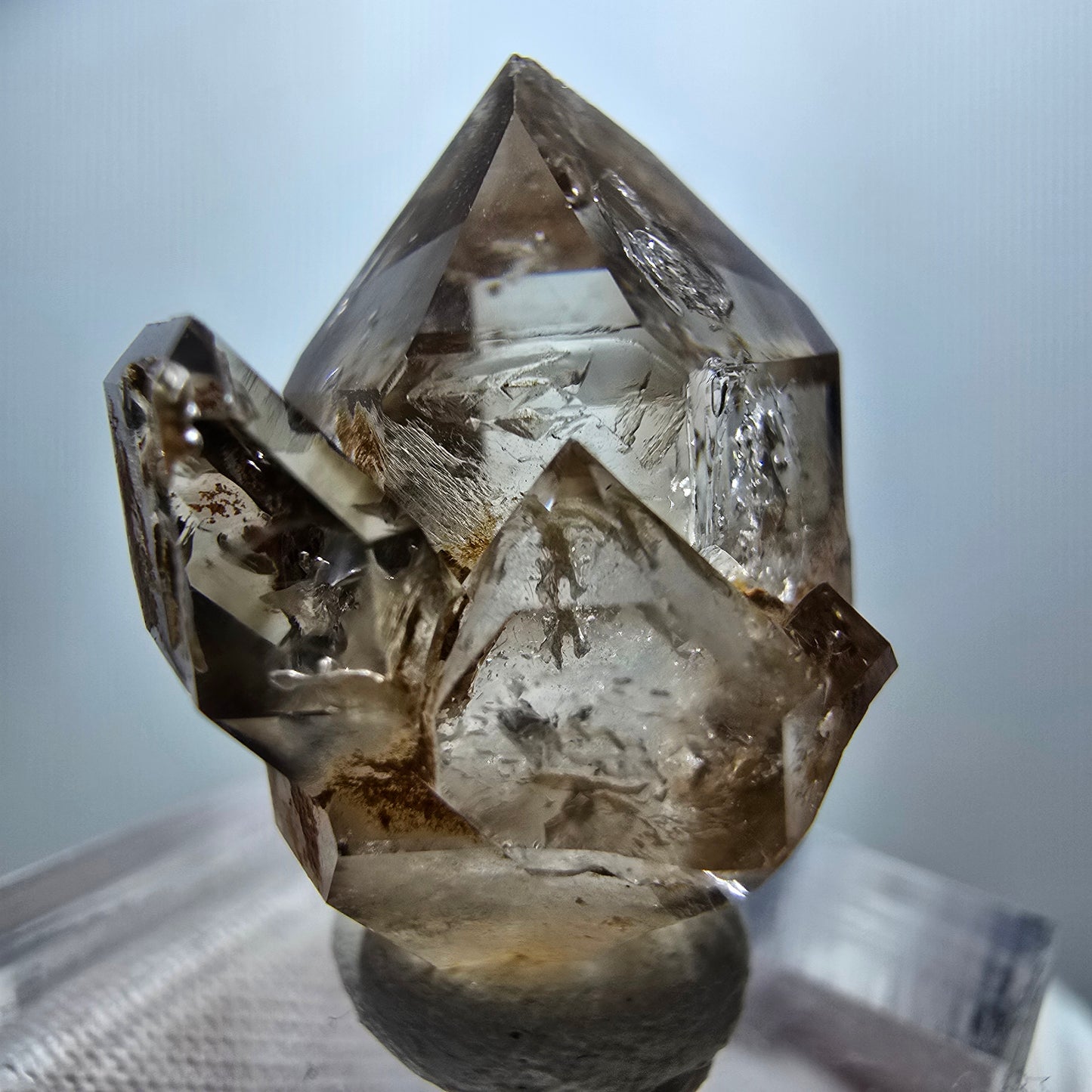 Amas de quartz fumé fantôme transparent DT Sceptre Goboboseb, Namibie 27 x 23 x 15 mm