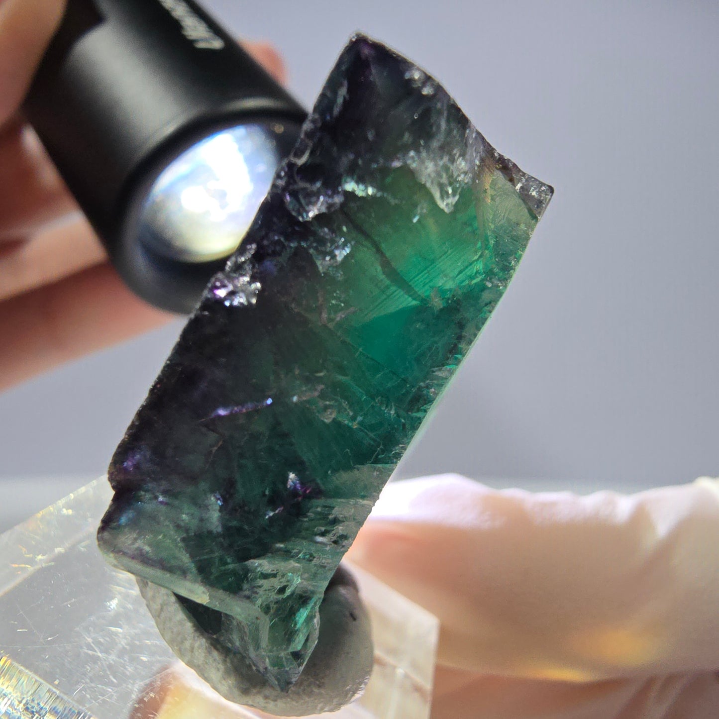 Rare cube de fluorite fantôme parqueté vert violet Okorusu Namibie 35*33*14mm