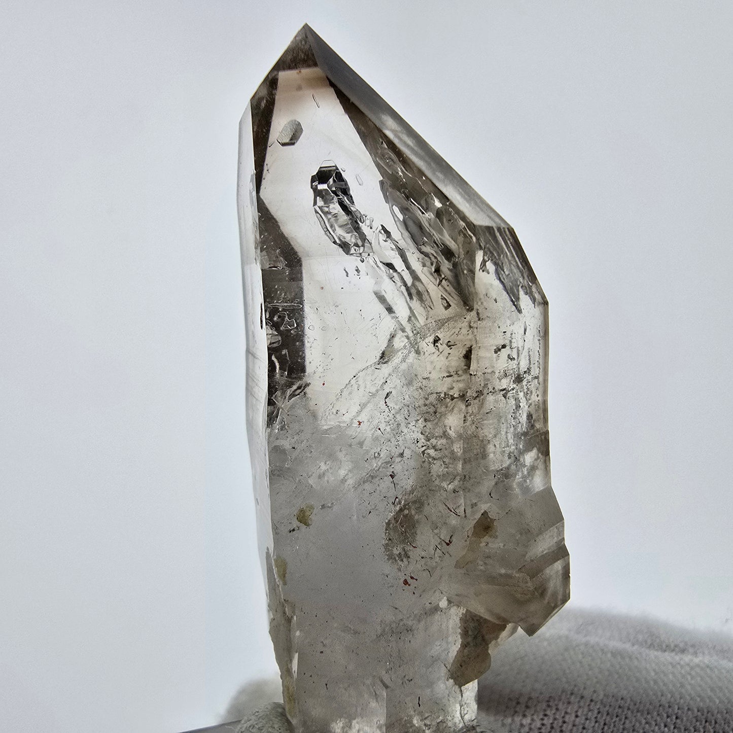 Enhydro Phantom Smoky Quartz Sceptre Tip 2x Bubble Goboboseb, Namibie 50*22*18mm