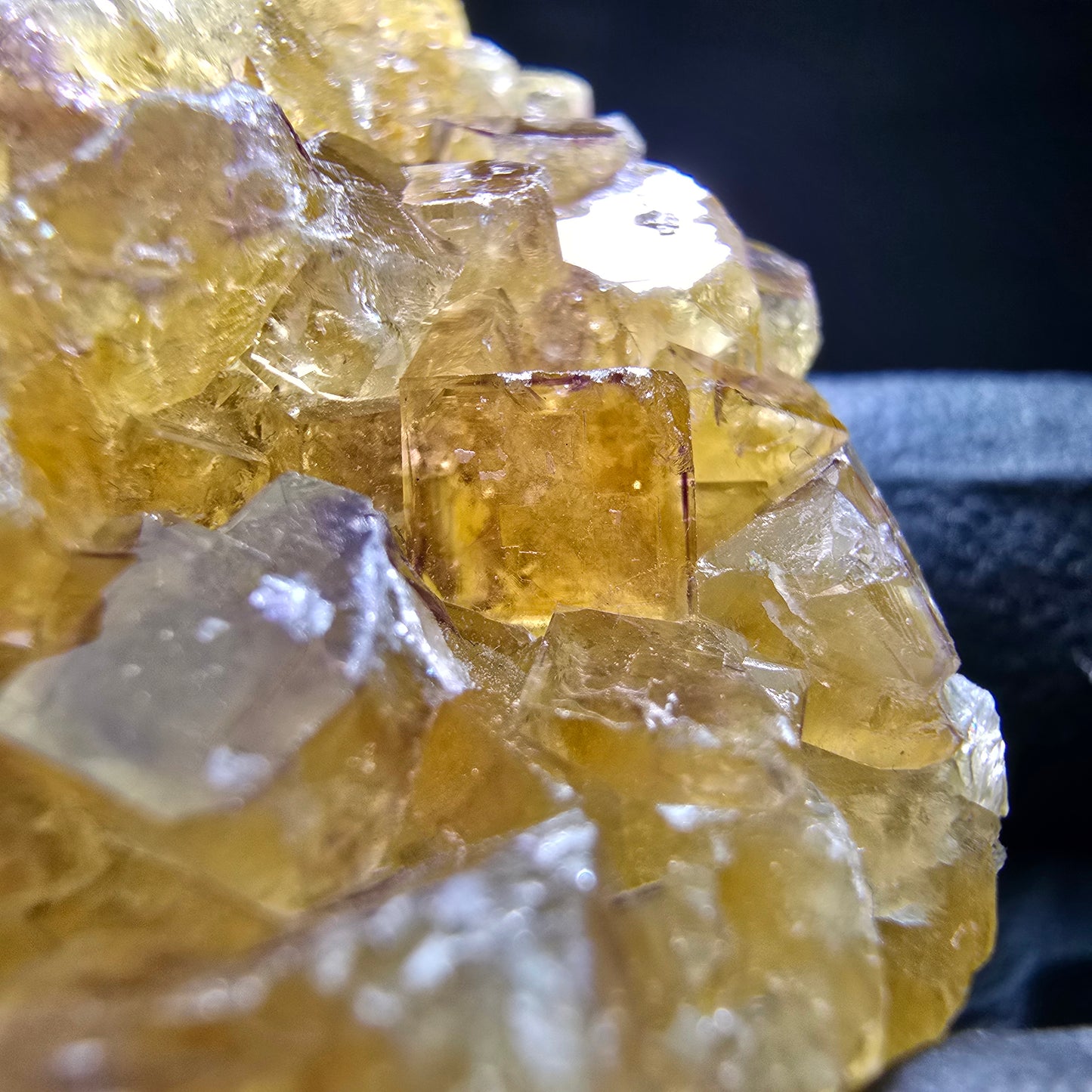 Klare Phantom Fluorit Würfel Stufe gelb lila Okorusu Namibia 53*30*13mm Sammlung