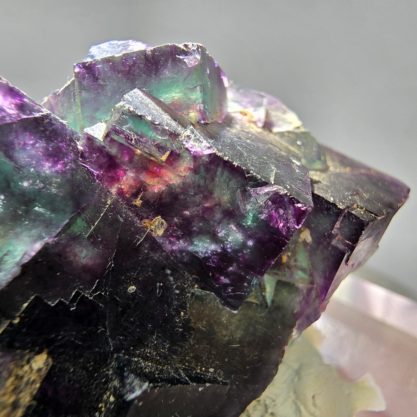 Seltene Phantom Fluorit Würfel Stufe Tie-Dye Pocket, Okorusu, Namibia 61*43*26mm