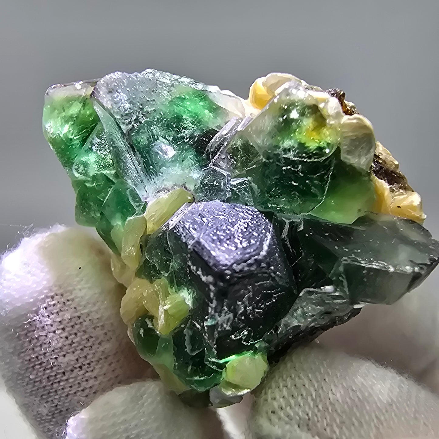 Phantom Fluorit Würfel, Muskovit Stufe Erongo, Namibia 37*31*27mm Sammlung
