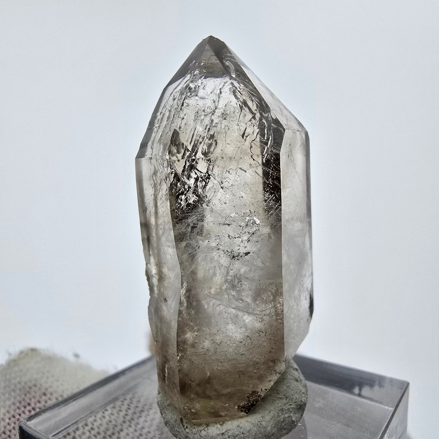Enhydro Phantom Smoky Quartz Sceptre Tip 2x Bubble Goboboseb, Namibie 35*18*13mm
