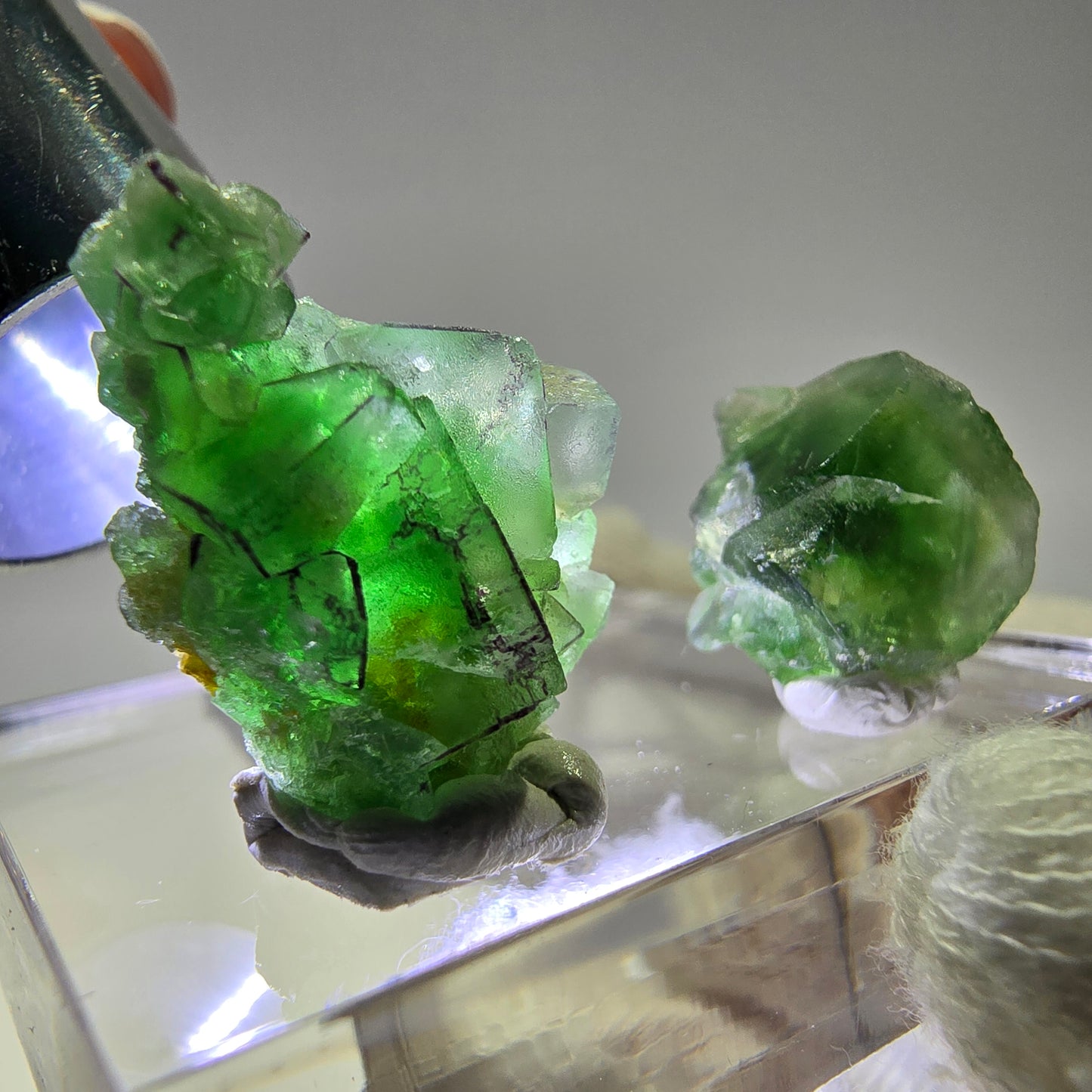 2er Set Phantom Fluorit Würfel, Muskovit Stufe Erongo, Namibia 22+14mm
