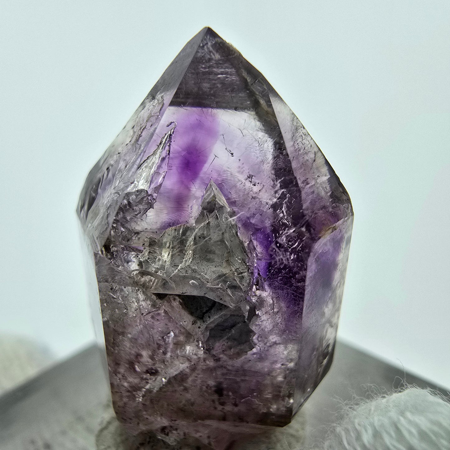 Seltene Phantom Amethyst Zepter Spitze Goboboseb, Namibia 27*15*14mm