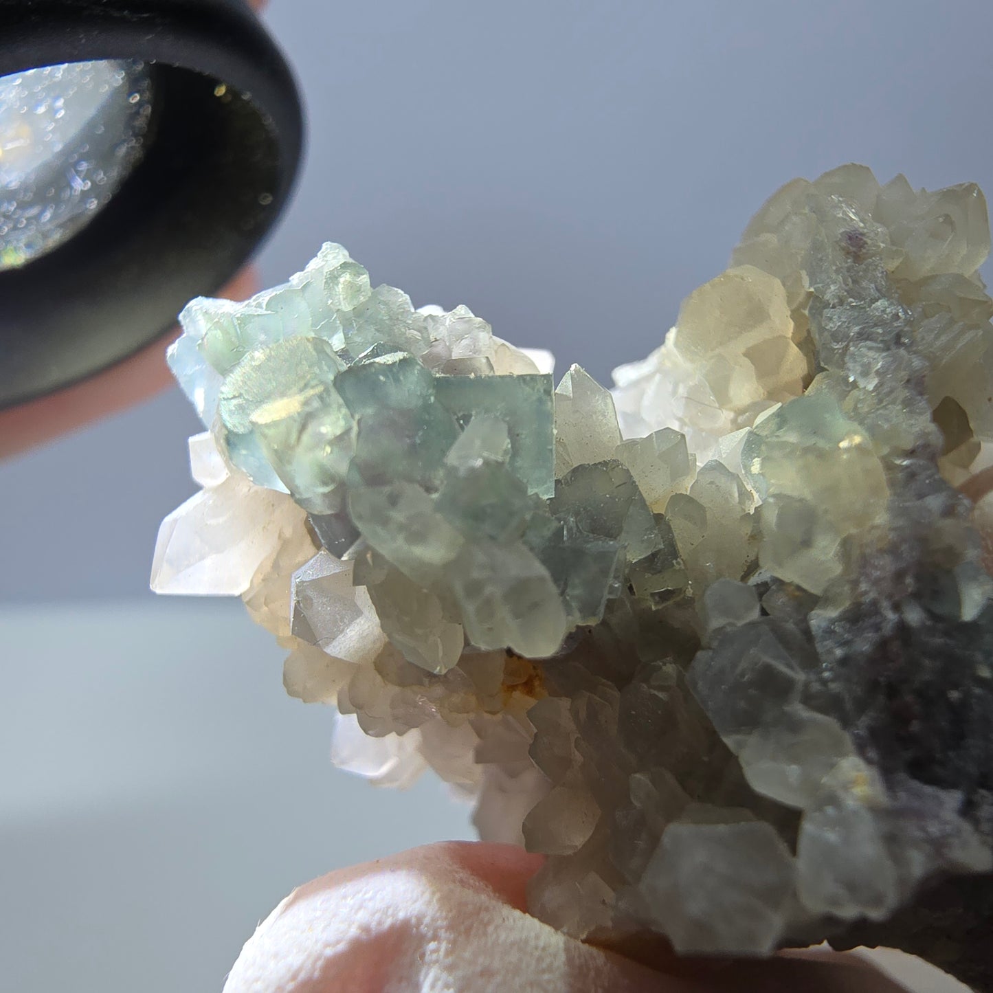 Rare cube de fluorite fantôme, spécimen de quartz vert Okorusu, Namibie, 42 x 31 x 31 mm