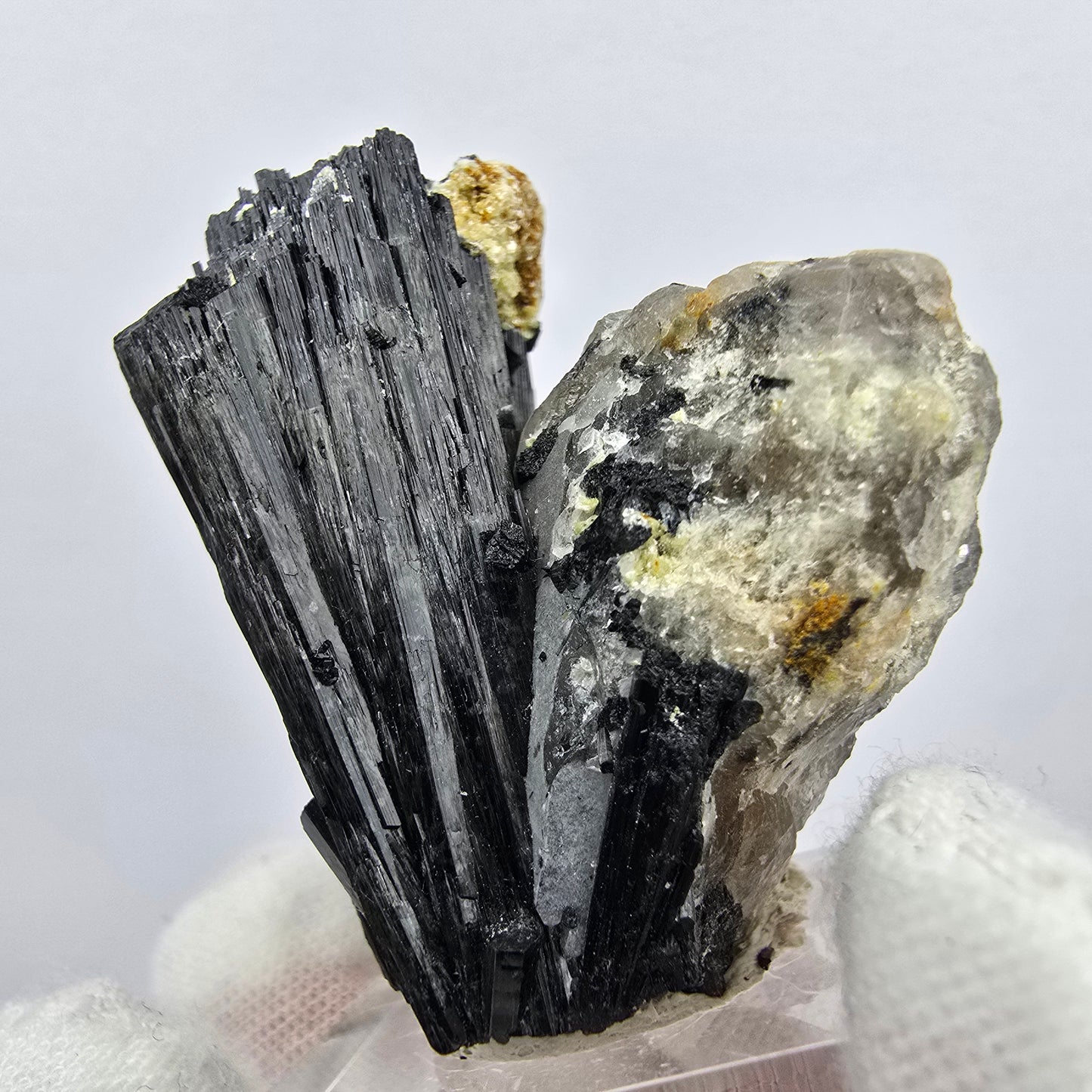 Seltene Schörl Turmalin, Rauchquarz Stufe Erongo, Namibia 42*34*30mm Sammlung
