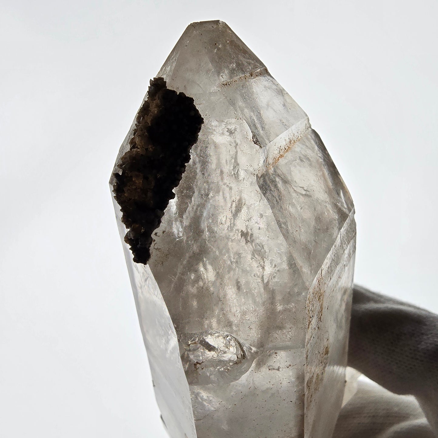 Quartz fumé squelette Enhydro DT, calcite UV, 3x Bubble Valentine Pocket Namibie 121 x 76 x 35 mm