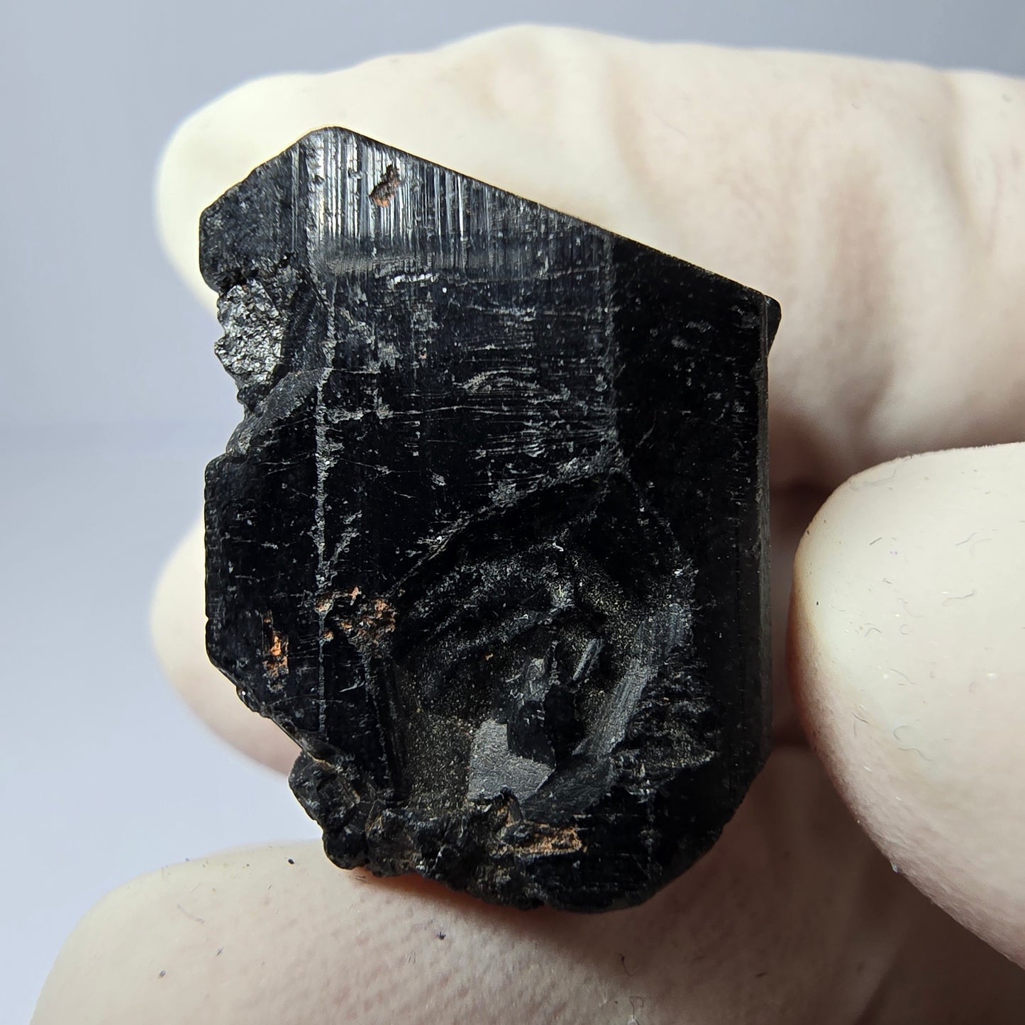 Symmetrischer Schörl Turmalin schwarz Erongo, Namibia 22*15*15mm Sammlung