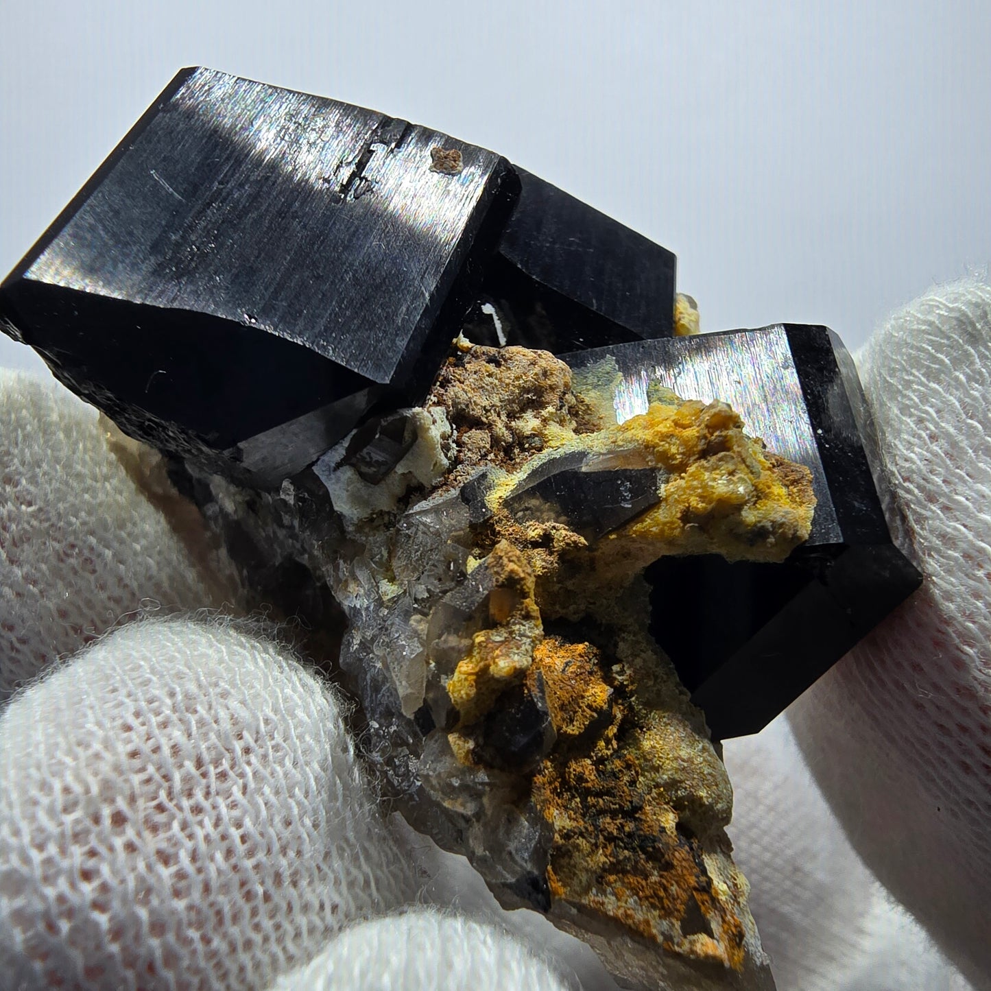 Symmetrische Schörl Turmalin, Rauchquarz, Hyalit Stufe Erongo Namibia 52*34*20mm