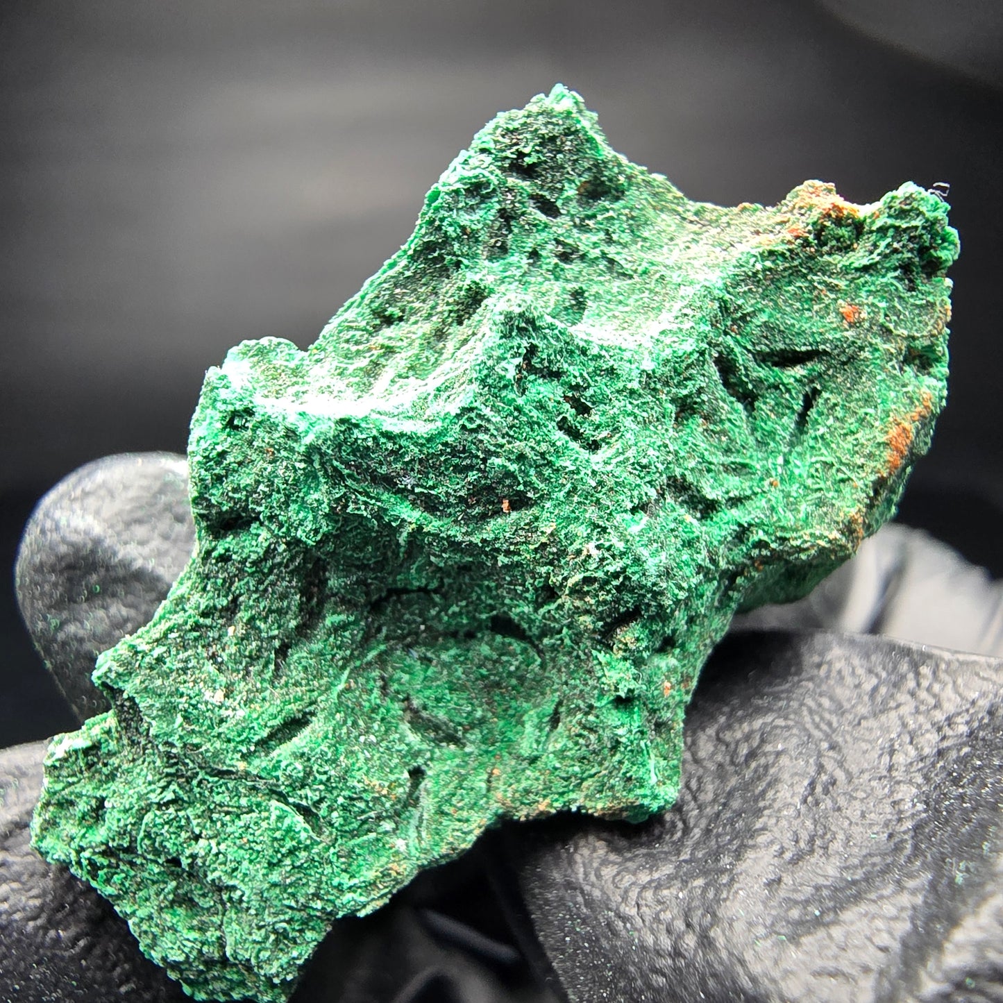 Seltene Malachit Stufe, grün Kaokoveld, Namibia 38*23*16mm Mineraliensammlung