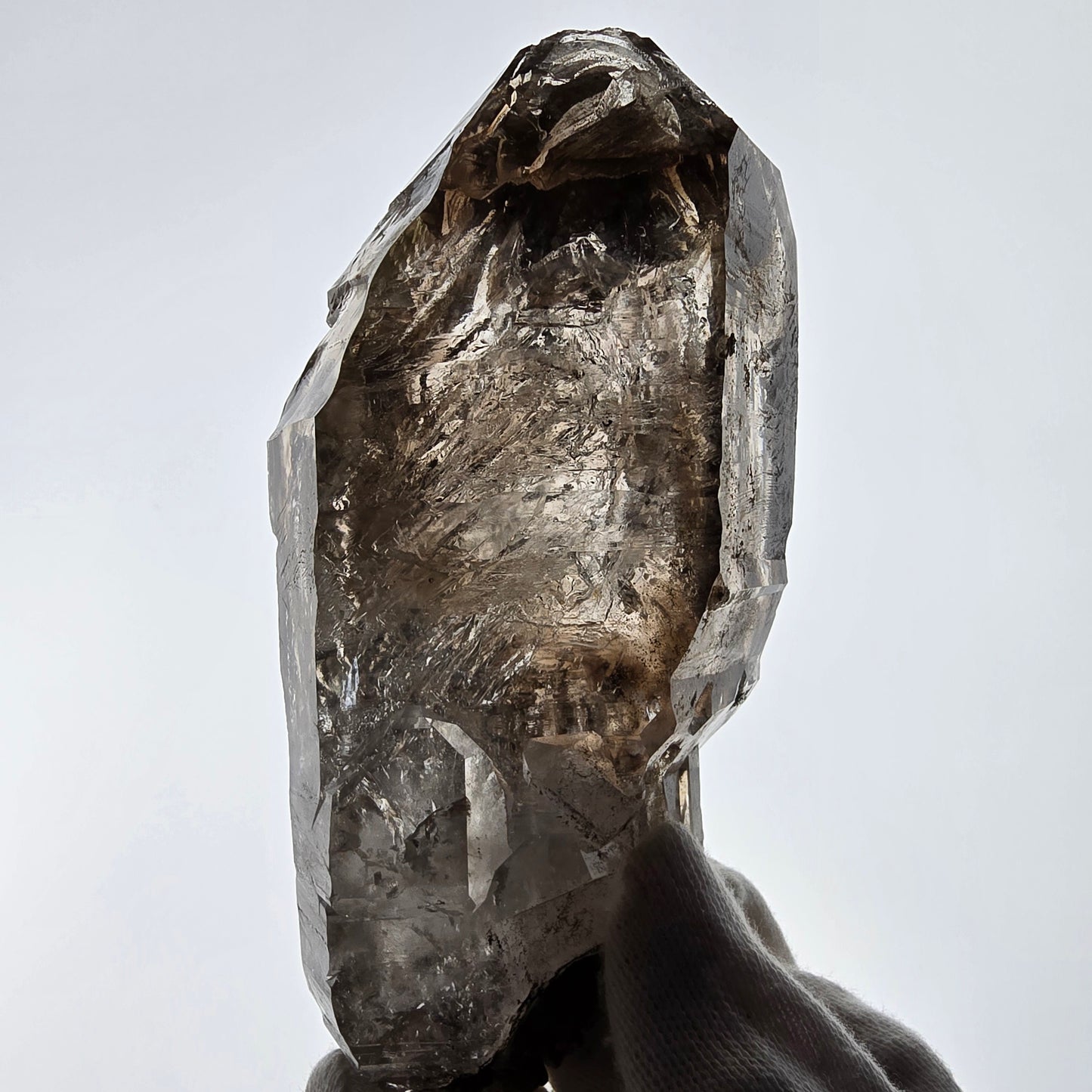 Sceptre en quartz fumé squelette Enhydro, calcite UV, 3 bulles, poche Saint-Valentin, Namibie, 149 x 71 x 52 mm