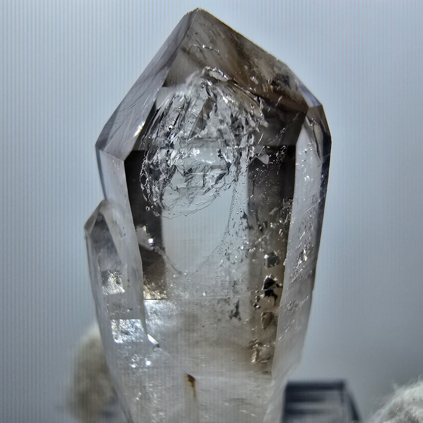 Enhydro Phantom Smoky Quartz Scepter, 2x Bubble Goboboseb, Namibia 39*14*14mm