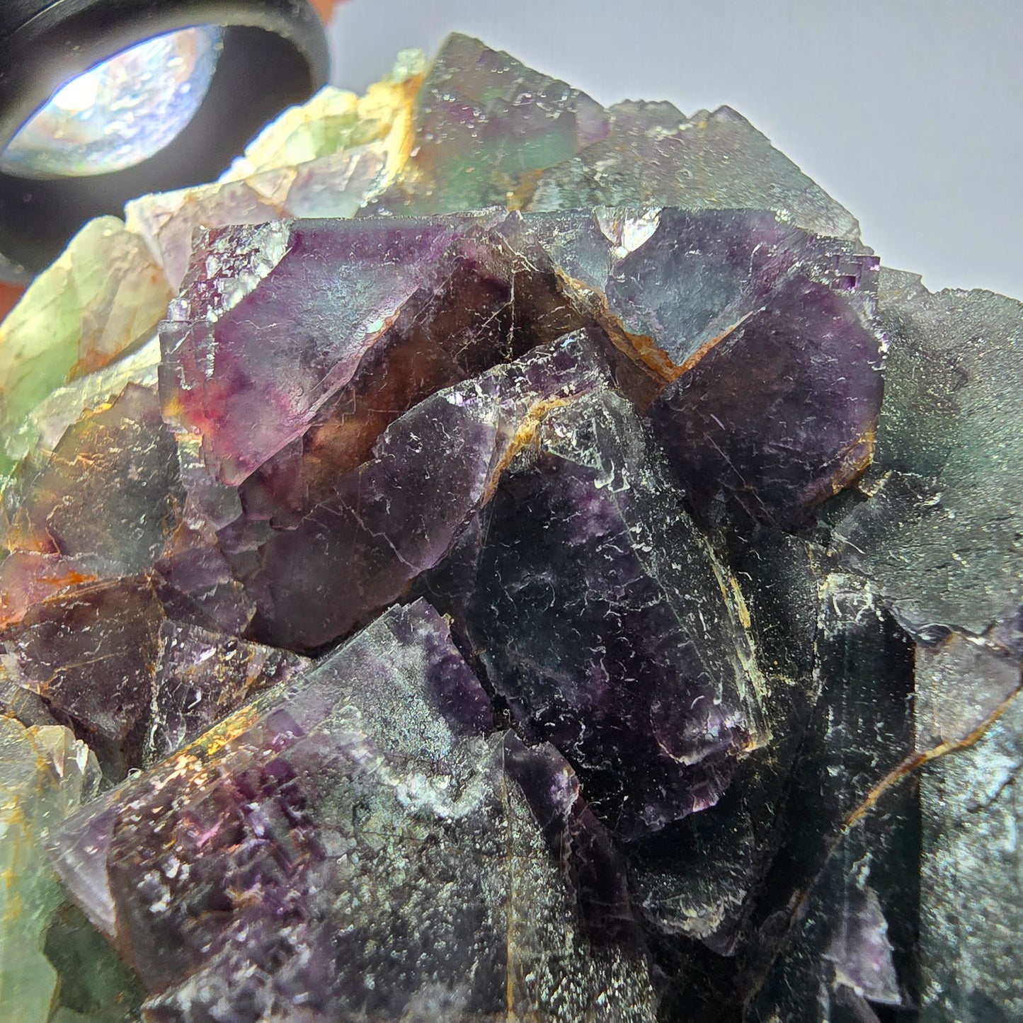 Grand spécimen de cube de fluorite fantôme, vert violet, Okorusu, Namibie, 88 x 60 x 40 mm