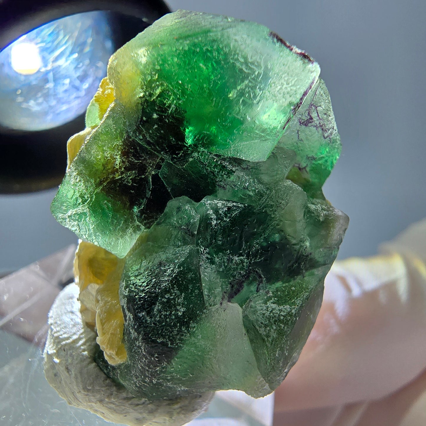 Cube de fluorite fantôme, zonal, spécimen de muscovite, Erongo, Namibie, 29 x 22 x 20 mm