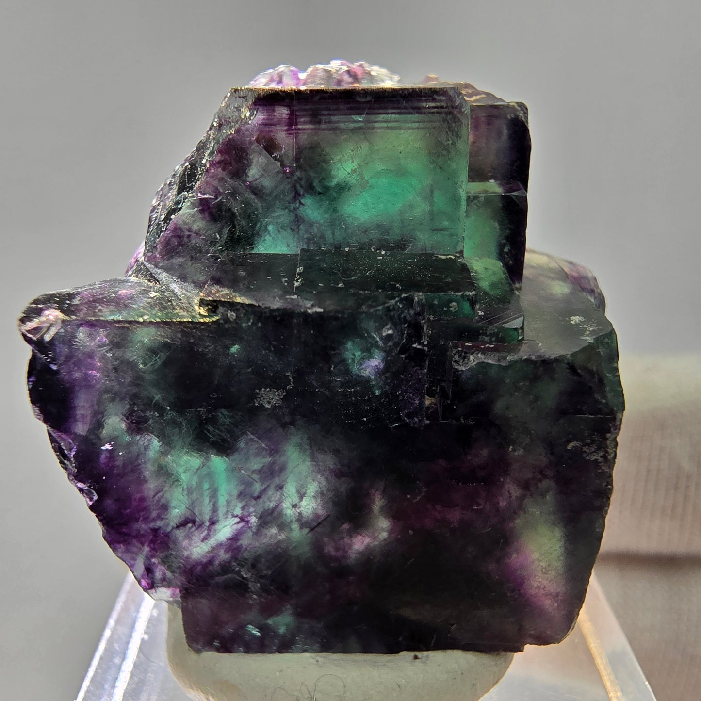 Seltene Phantom Fluorit Würfel Stufe Tie-Dye Pocket, Okorusu, Namibia 27*26*16mm