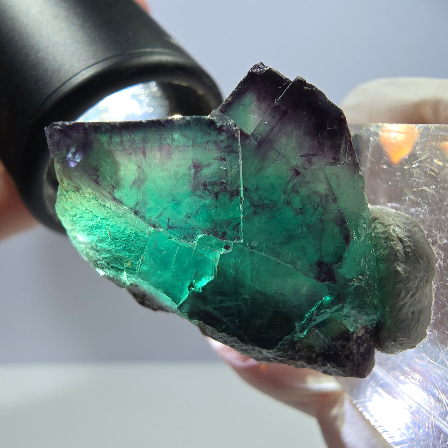 Rare spécimen de cube de fluorite, vert-violet, Okorusu, Namibie, 36 x 26 x 24 mm