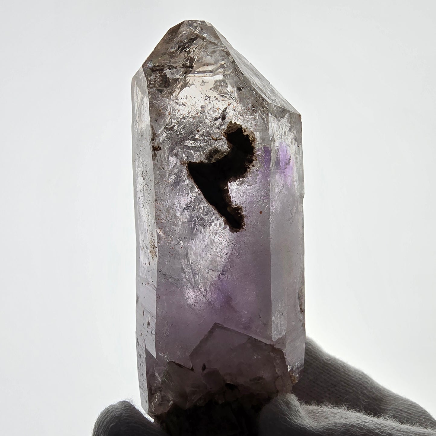 Sceptre DT en améthyste squelette Enhydro, poche de calcite Valentine Goboboseb Namibie 100 x 36 x 30 mm
