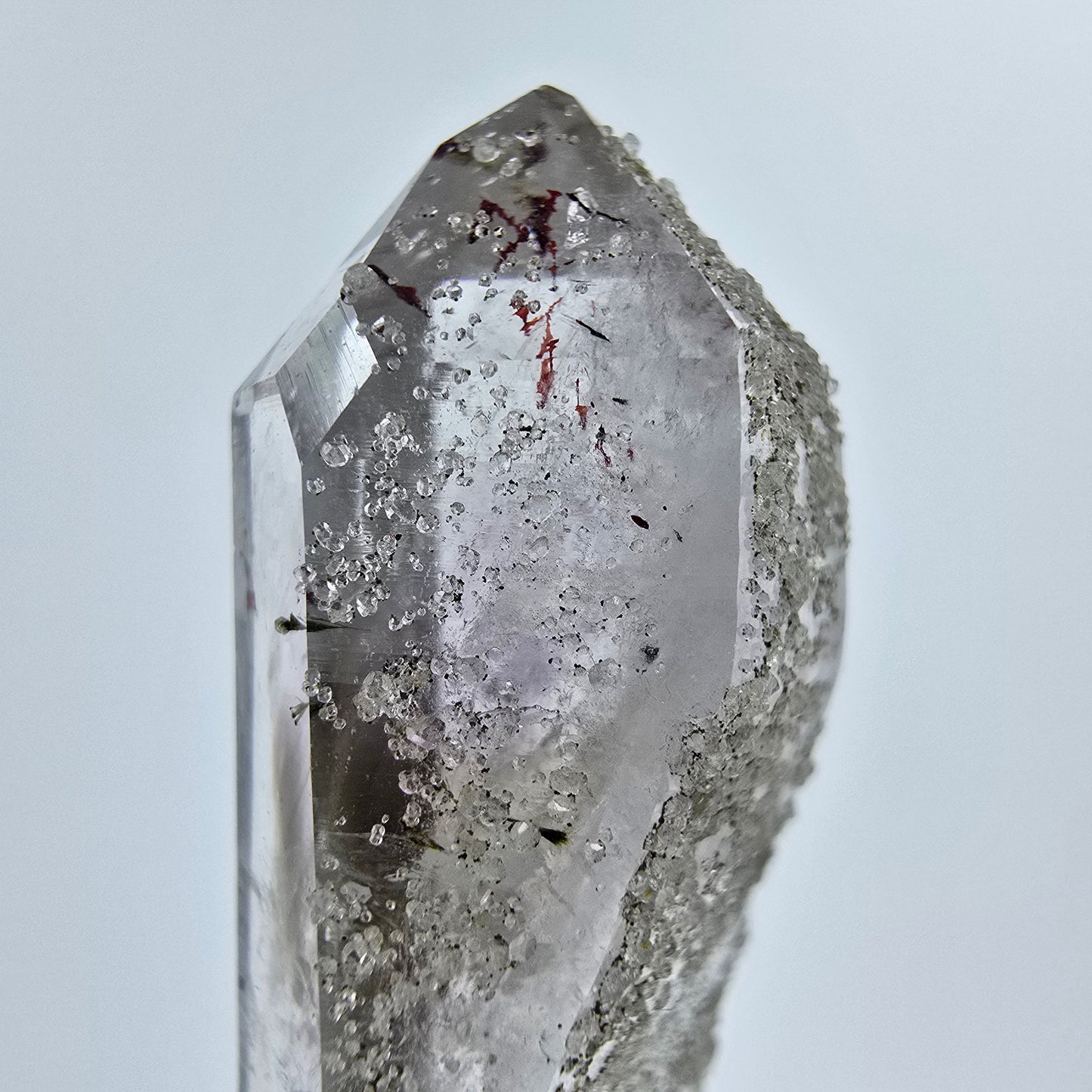 Harlekin Phantom Amethyst mit Analcim Streep Mine Goboboseb Namibia 61*18*14mm