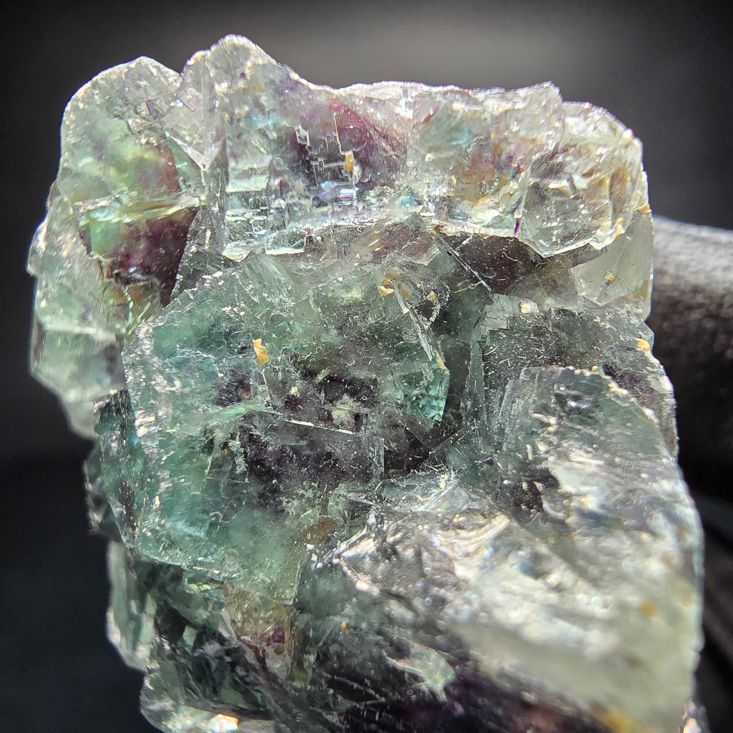 Cube de fluorite fantôme transparent, vert Okorusu, Collection namibie 45x32x32mm