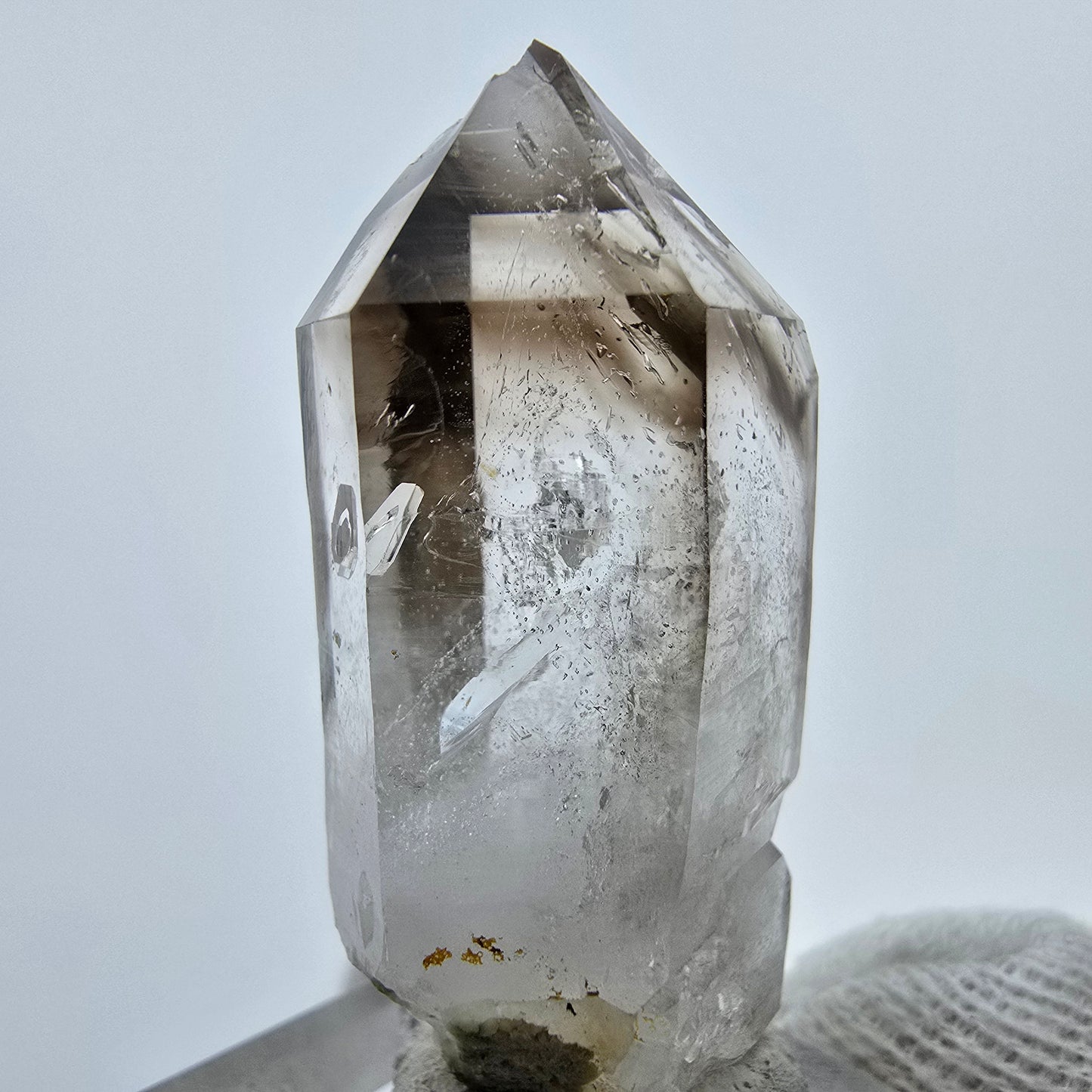 Klare Phantom Rauchquarz Kristallspitze Goboboseb, Namibia 45*20*15mm