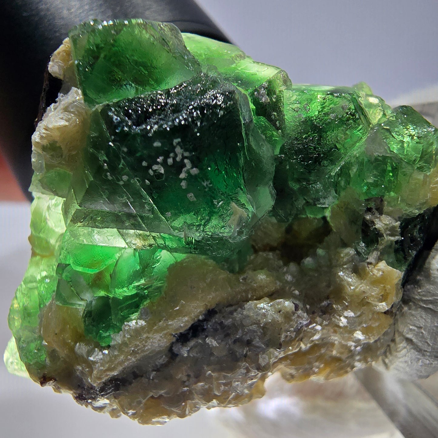 Cube de fluorite fantôme, tourmaline muscovite hexagonale Schörl Erongo Namibie 33*30*25mm