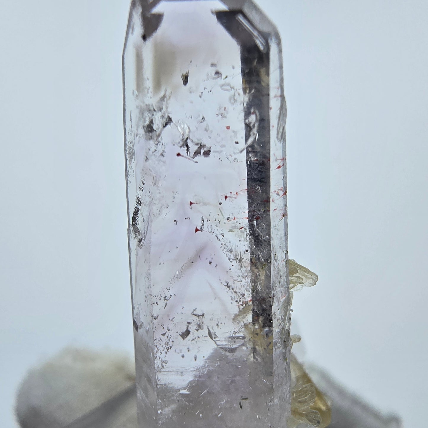 Phantom Amethyst mit Stilbit Stufe Goboboseb, Namibia 38*31*13mm Sammlung