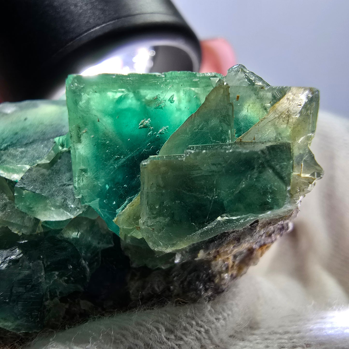 Rare spécimen de cube de fluorite fantôme, parqueté vert Okorusu, Namibie, 56 x 29 x 31 mm