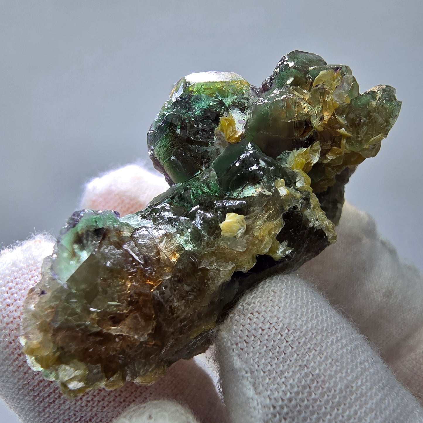 Phantom Fluorit Würfel Schörl Turmalin Muskovit Stufe Erongo, Namibia 47*26*28mm