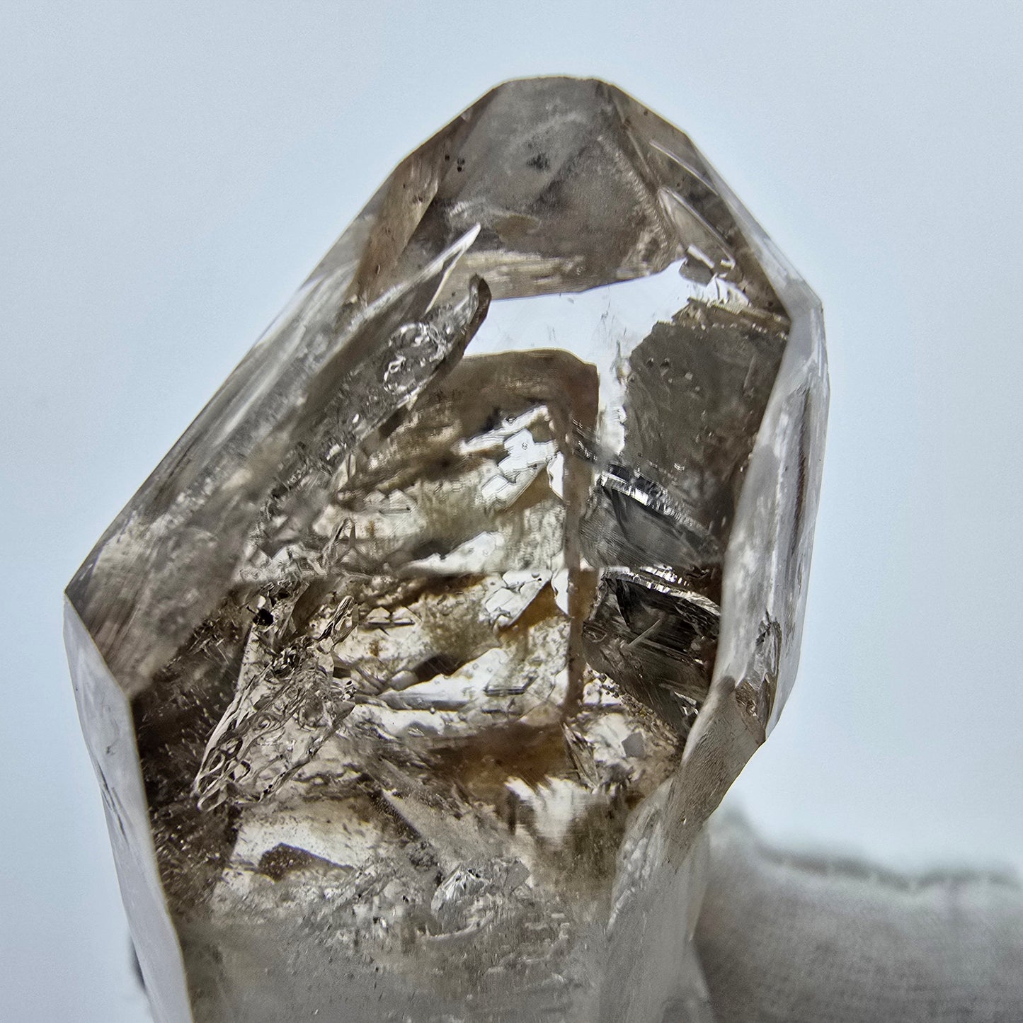 Phantom Rauchquarz Fenster Zepter Kristall Goboboseb Namibia 45*29*25mm Sammlung