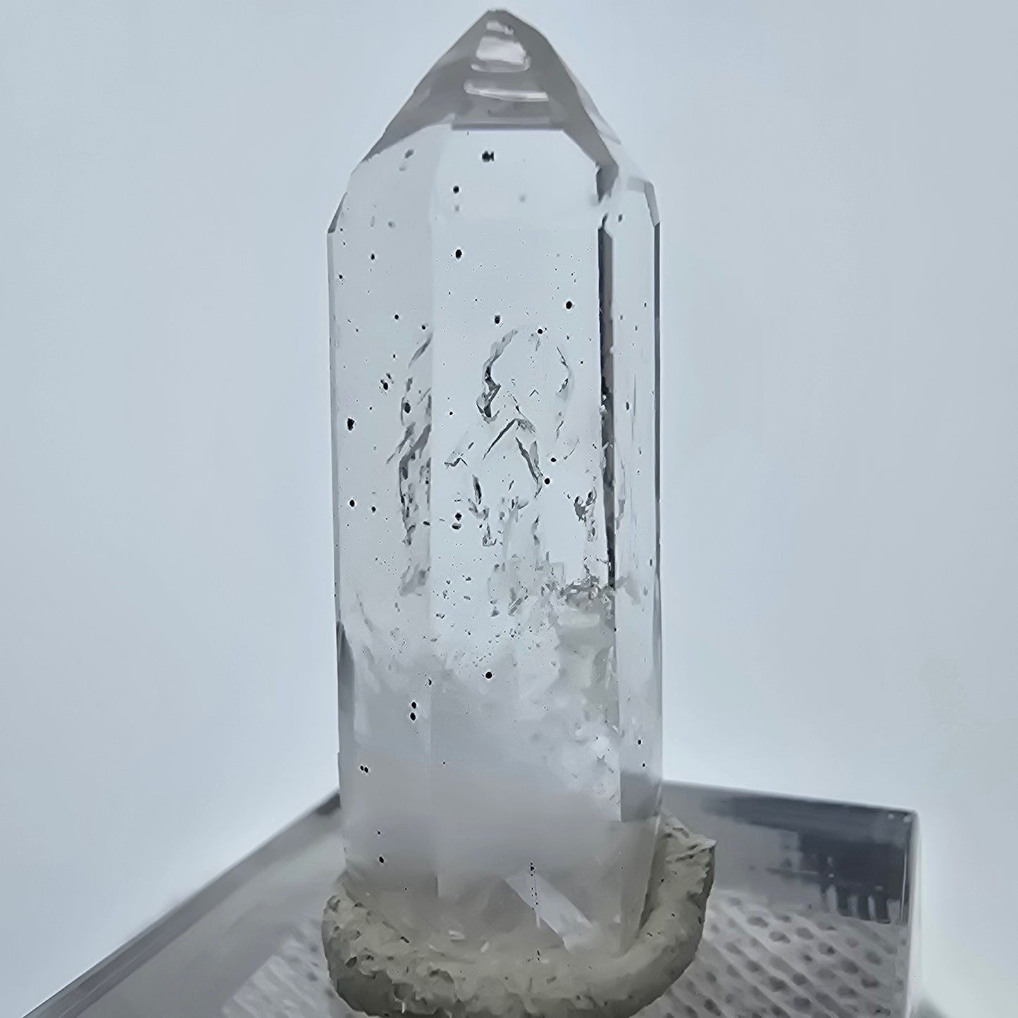 Klare Lemurian Hämatit Quarz Spitze Streep Mine, Goboboseb, Namibia 34*11*9mm