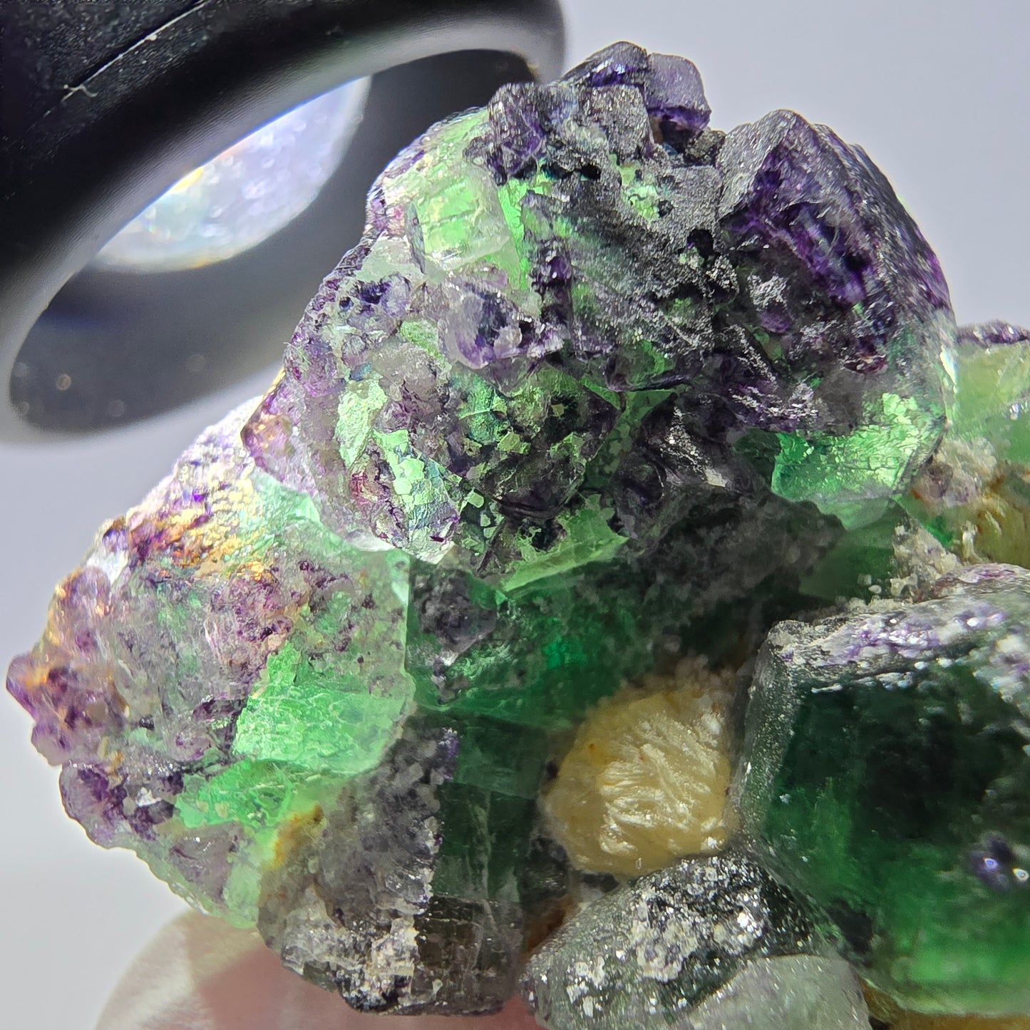 Cube de fluorite fantôme, zonal, muscovite, spécimen de tourmaline Schorl, Erongo, Namibie, 43 x 30 x 28 mm
