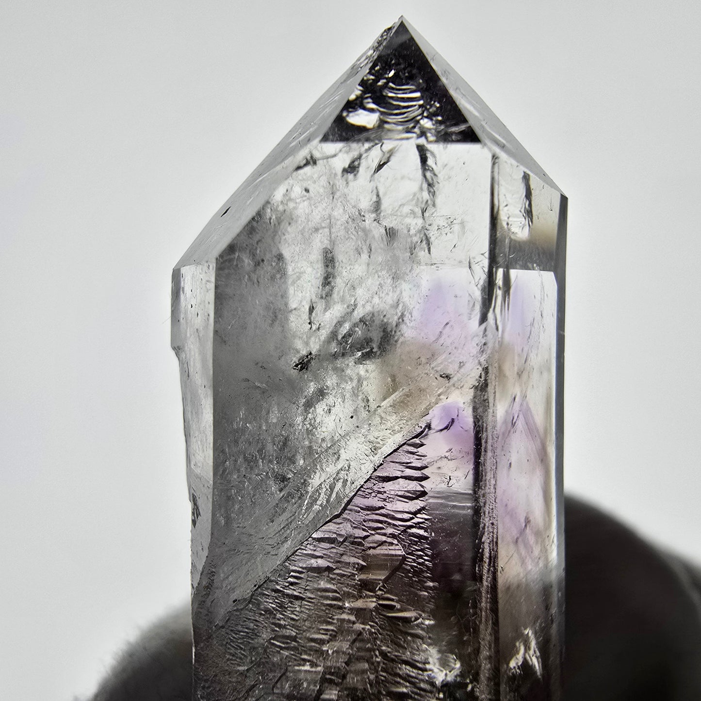 Sceptre d'améthyste hématite Enhydro, mine de calcite UV Streep, Namibie 81 x 22 x 21 mm