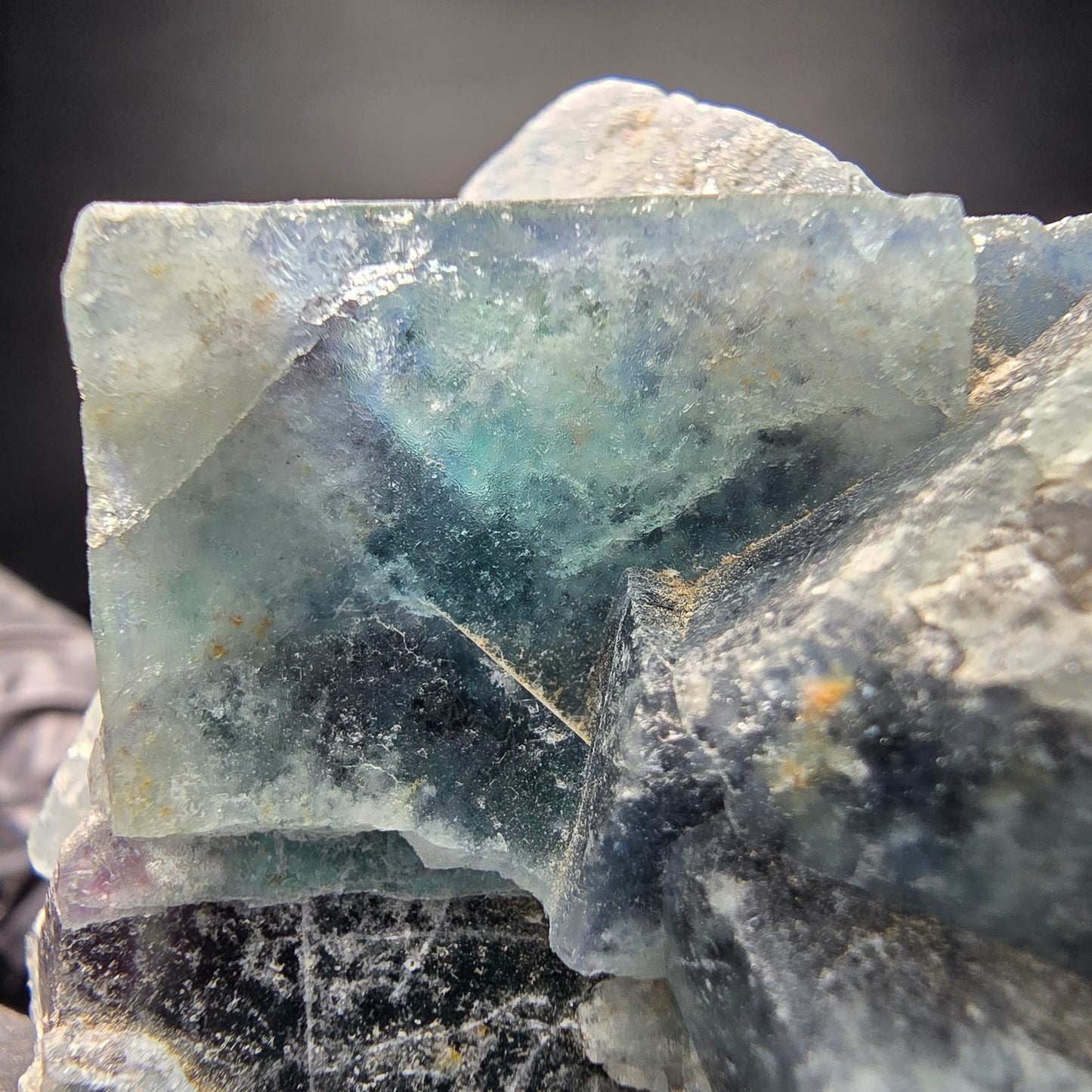 Magnifique cube de fluorite vert Erongo namibie, collection minérale 58x57x32mm