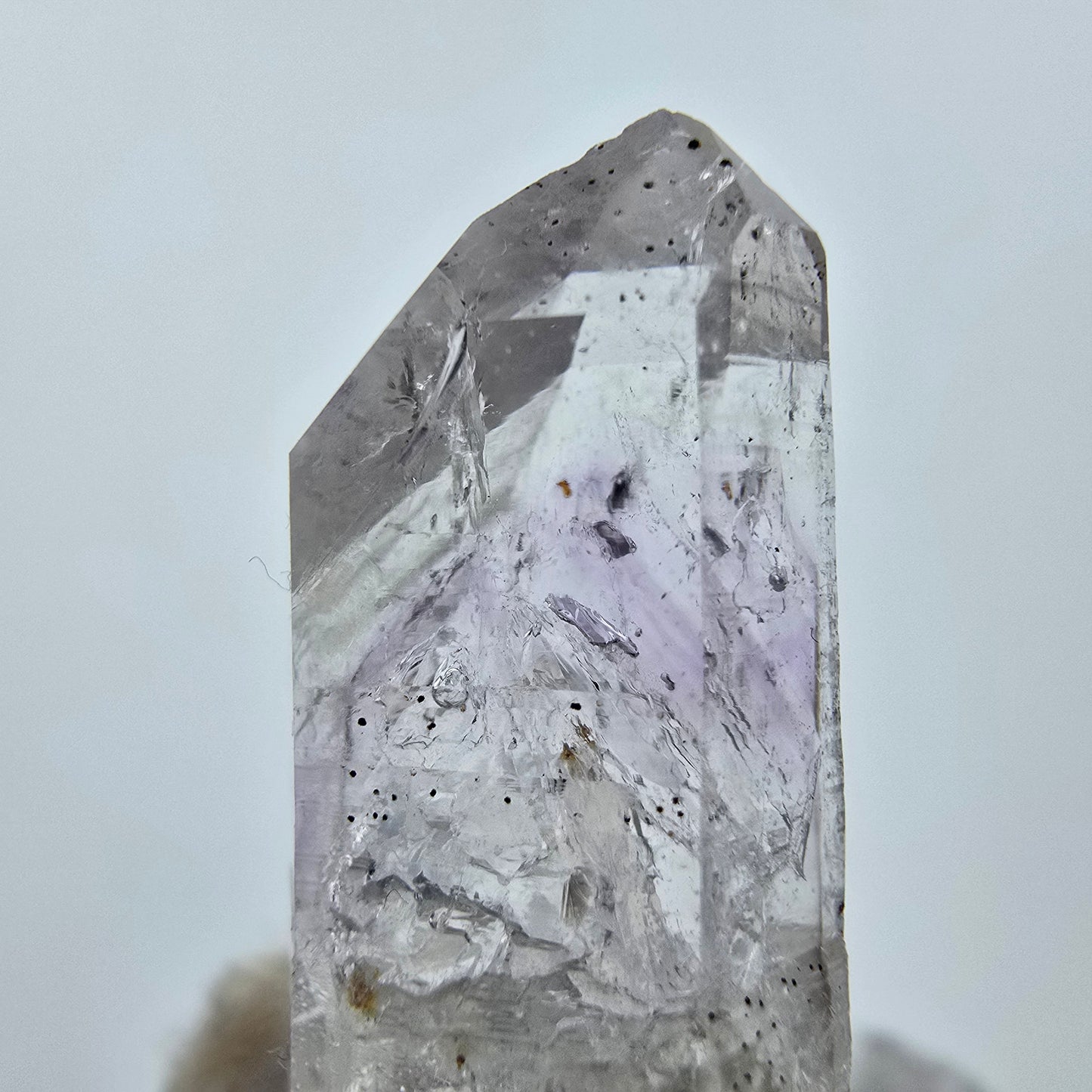 Enhydro Phantom Amethyst 1x Blase Streep Mine Goboboseb Namibia 35*15*10mm