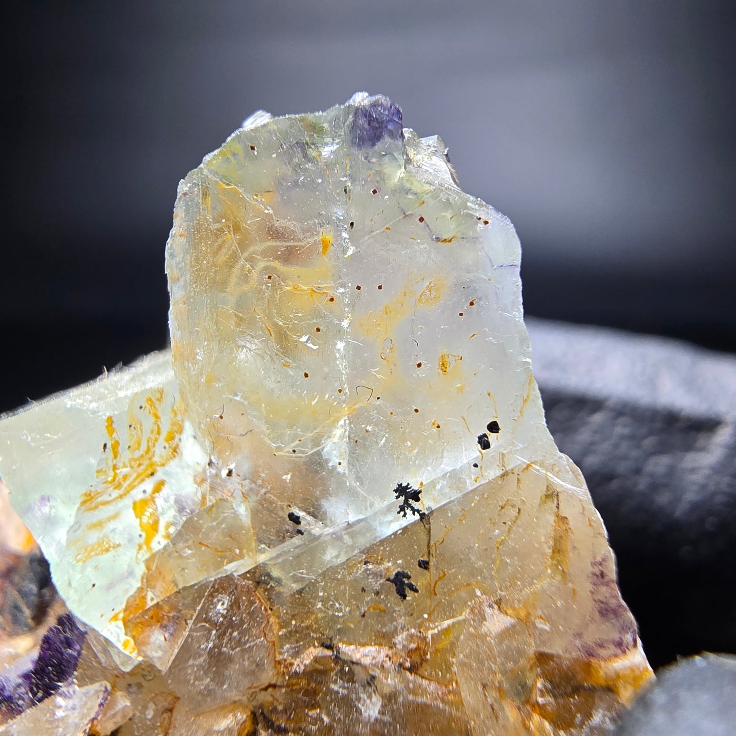 Cubes de fluorite très clairs niveau vert Omehane, collection Namibie 41*31*30mm